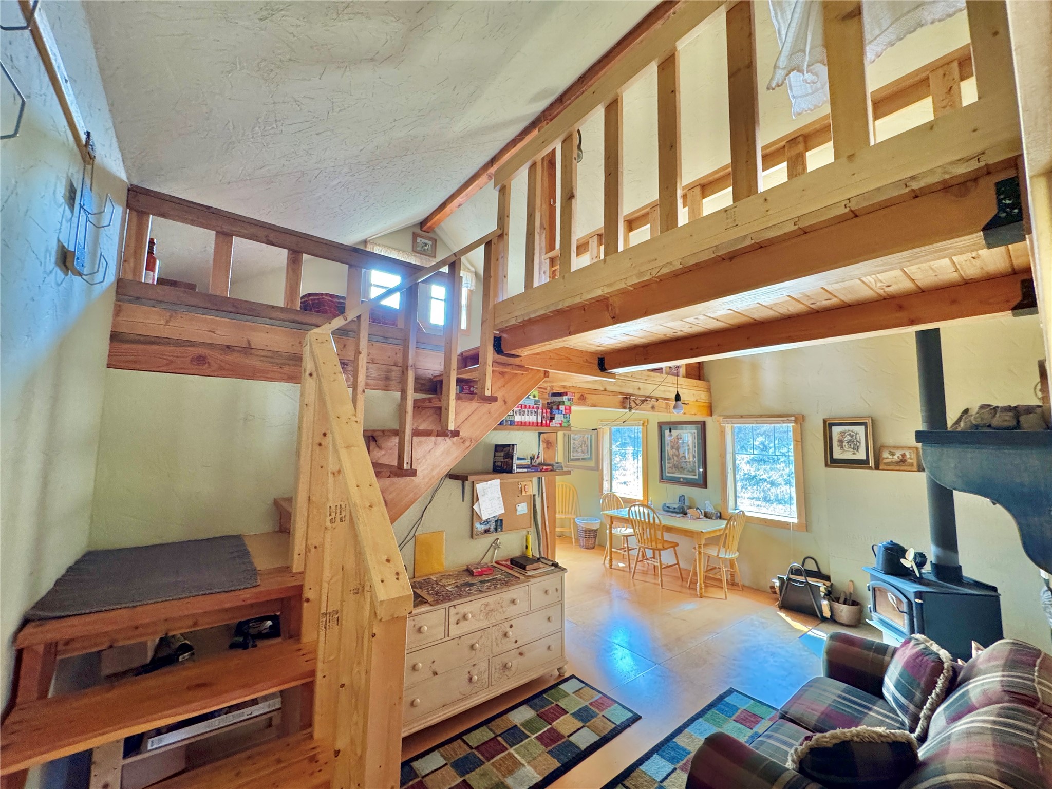 80 Lake Loop Drive Property Photo 6