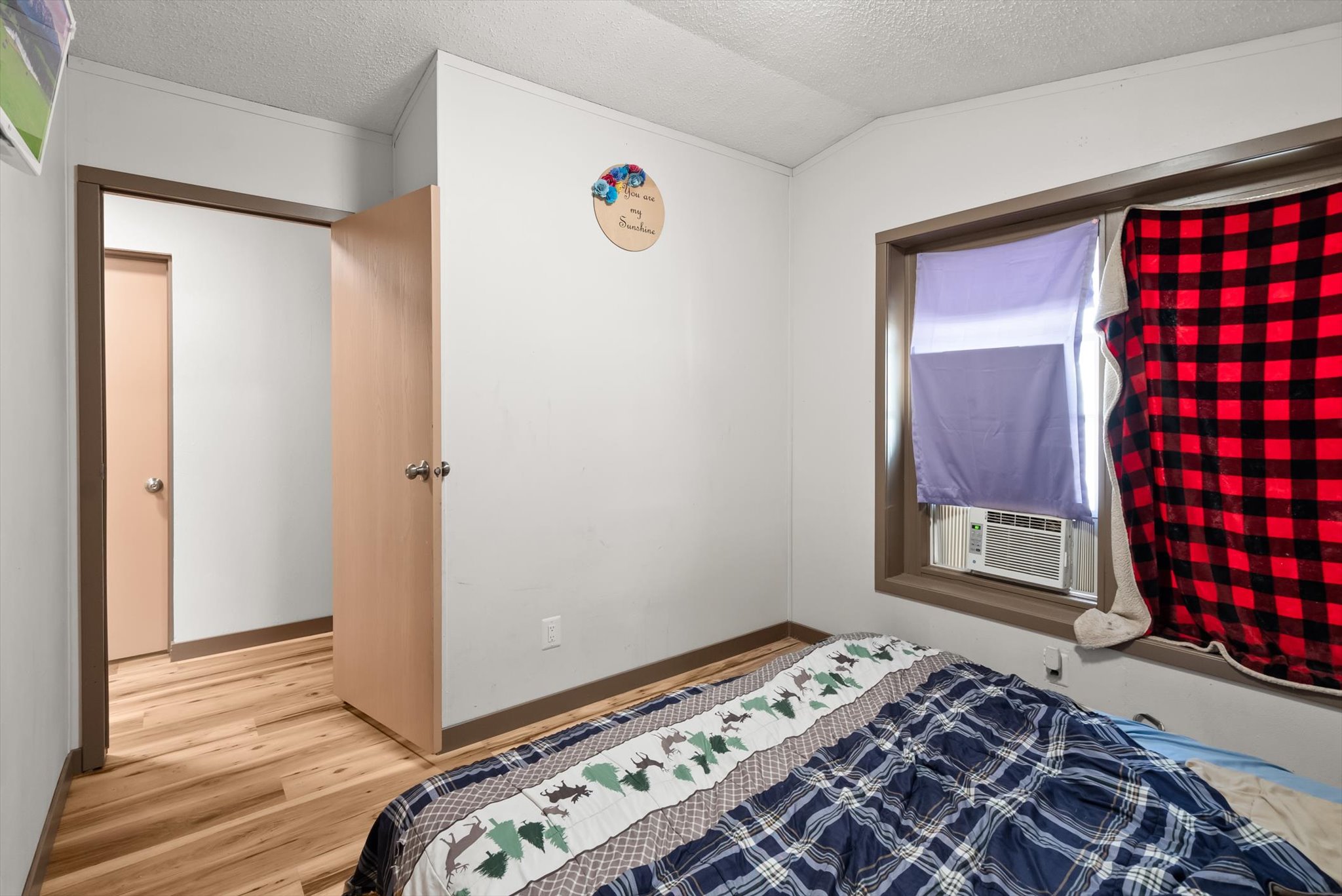 300 Jay Hawk Lane Property Photo 18