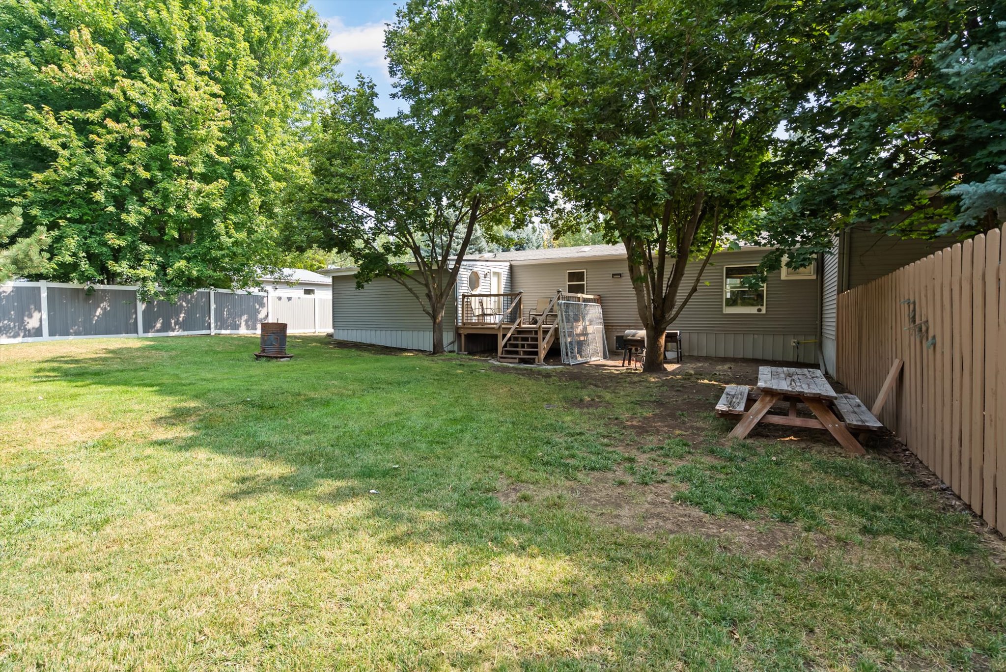 300 Jay Hawk Lane Property Photo 25