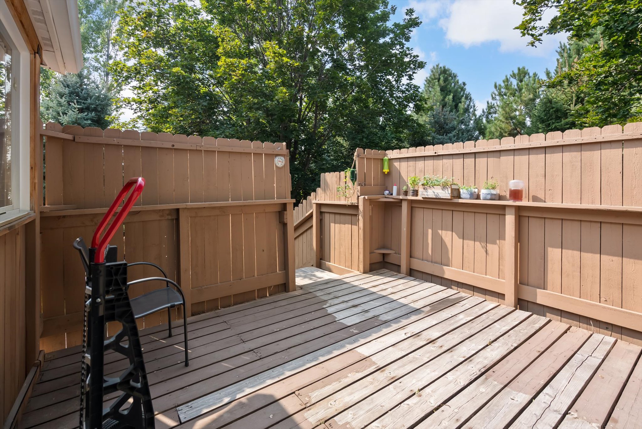 300 Jay Hawk Lane Property Photo 28