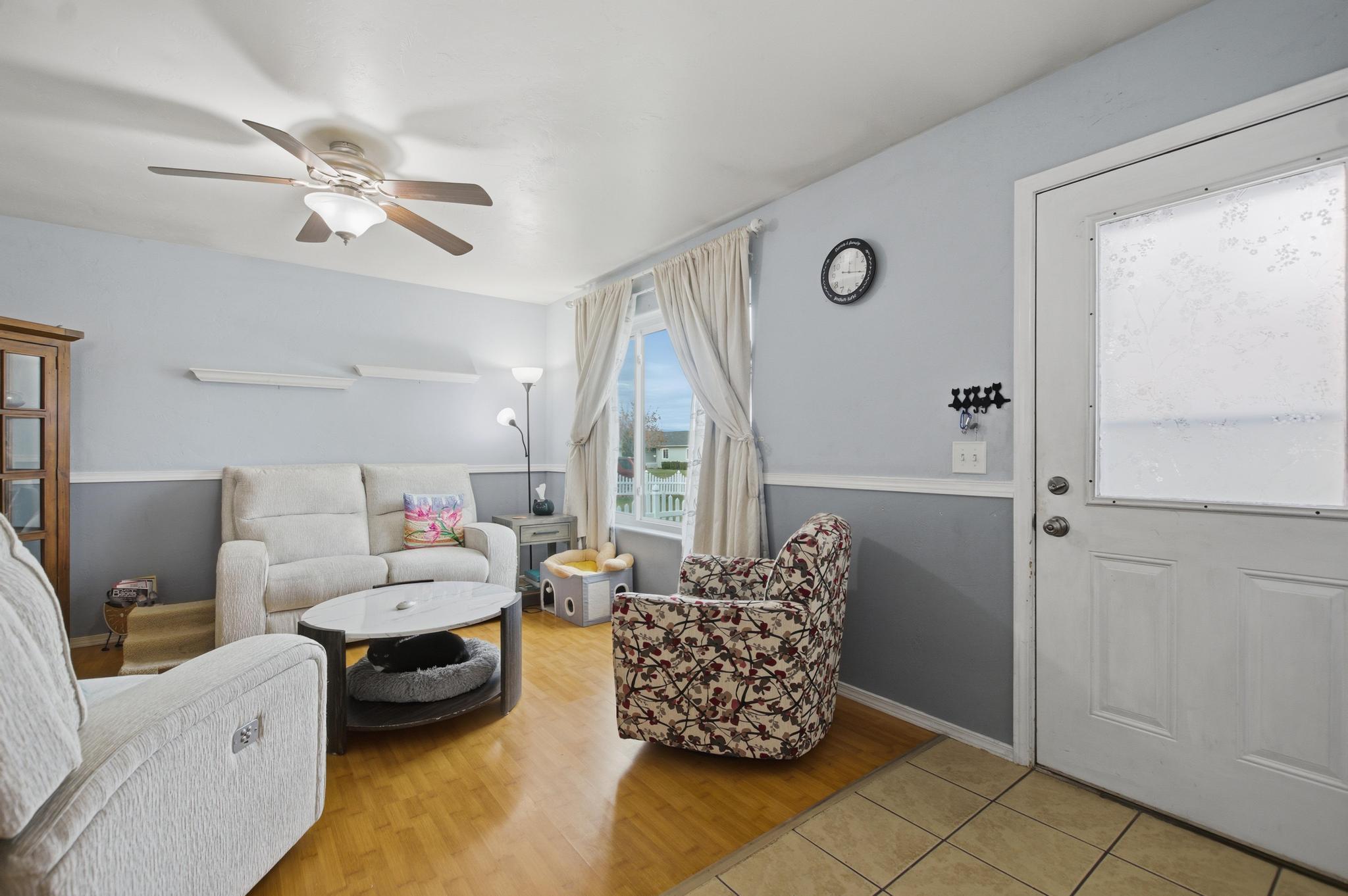 38 Vanderbilt Drive Property Photo 4