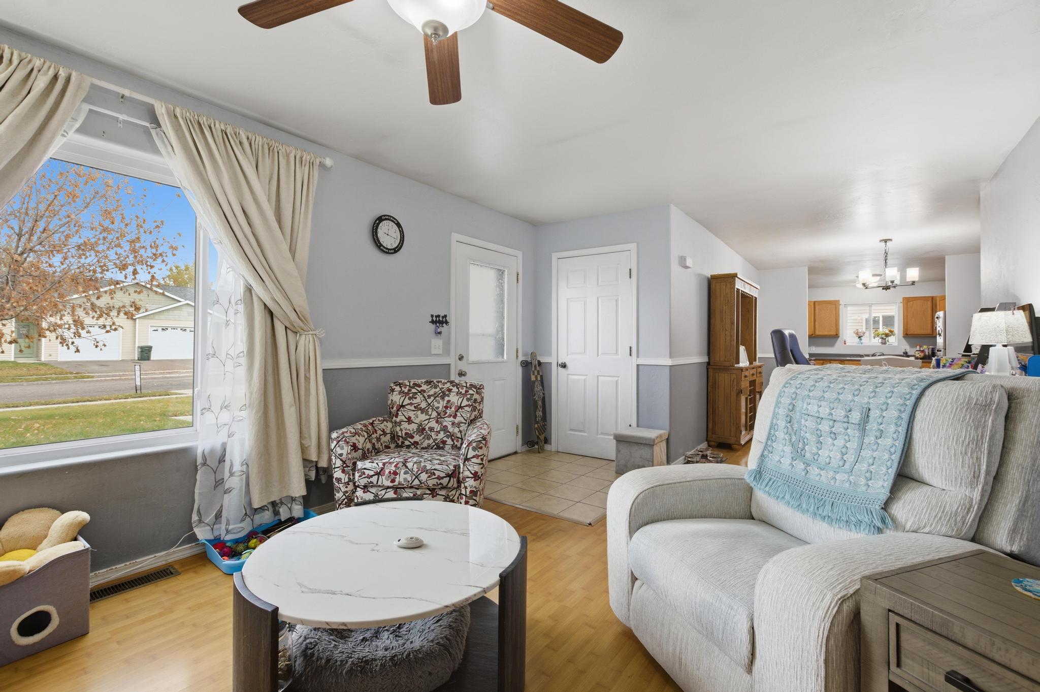 38 Vanderbilt Drive Property Photo 6