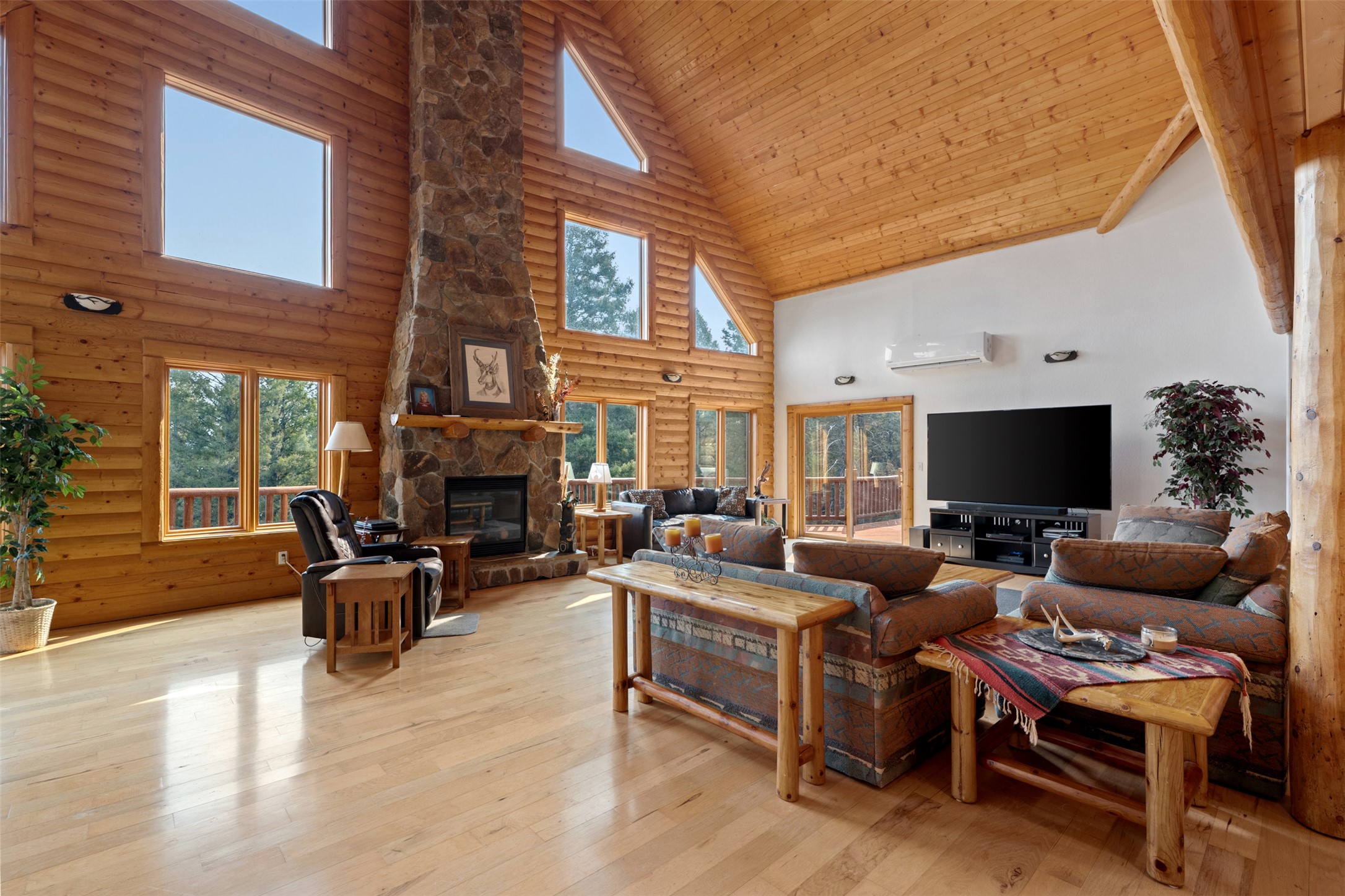 2171 Janney Road Property Photo 8