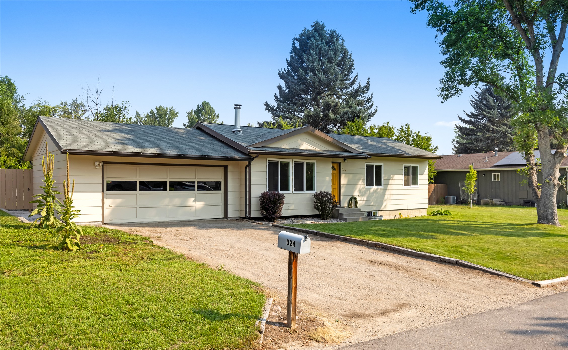 324 O'connell Drive Property Photo 1