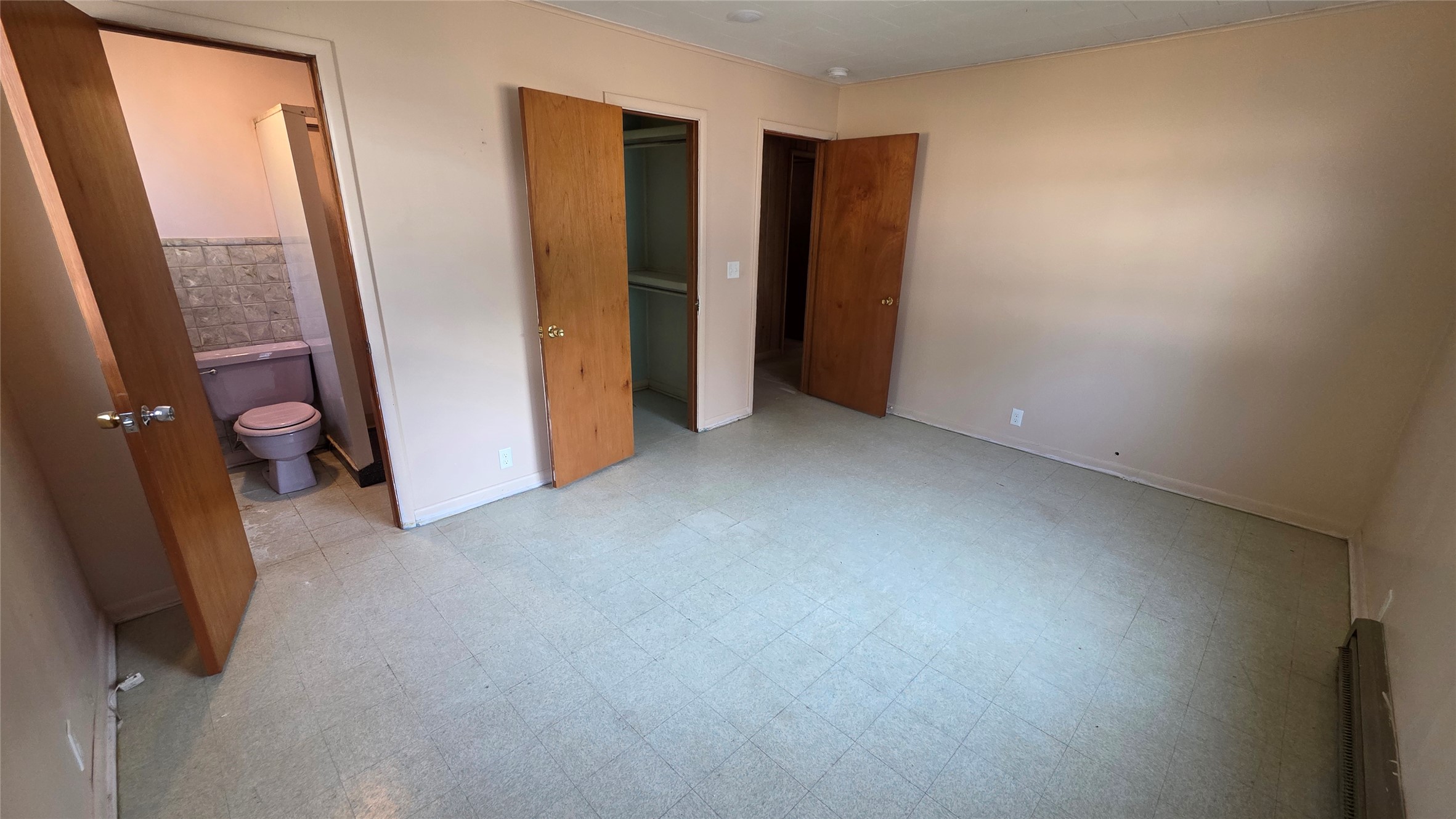 289 Avenue B Property Photo 17