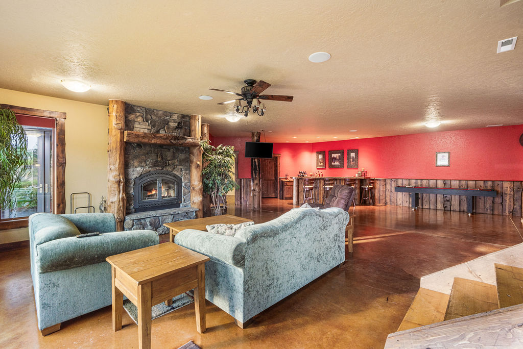 524 Arrow Hill Drive Property Photo 47