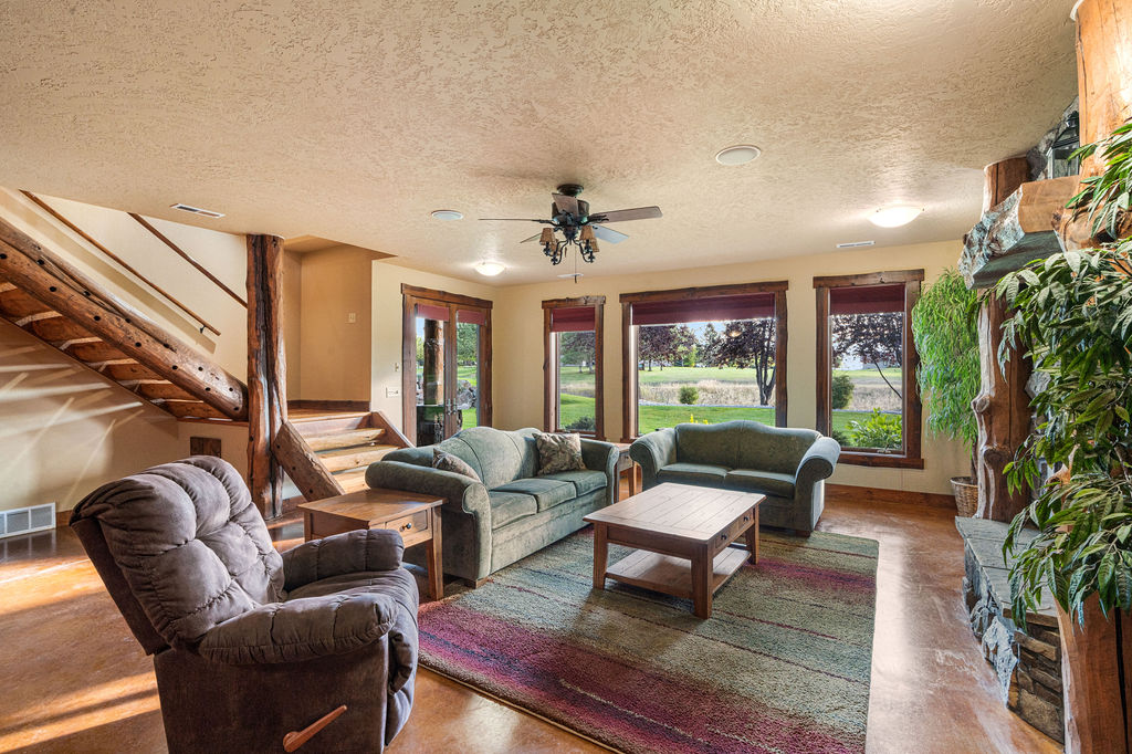 524 Arrow Hill Drive Property Photo 49