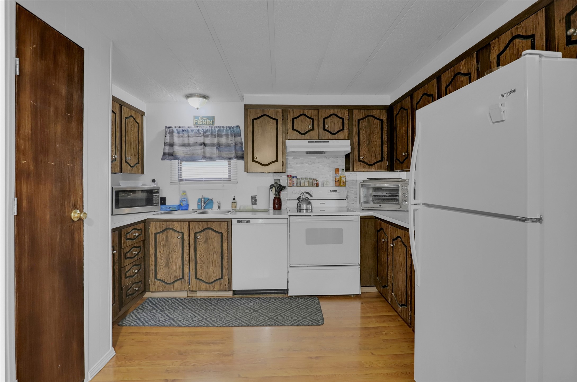 4246 Morningside Circle Property Photo 7