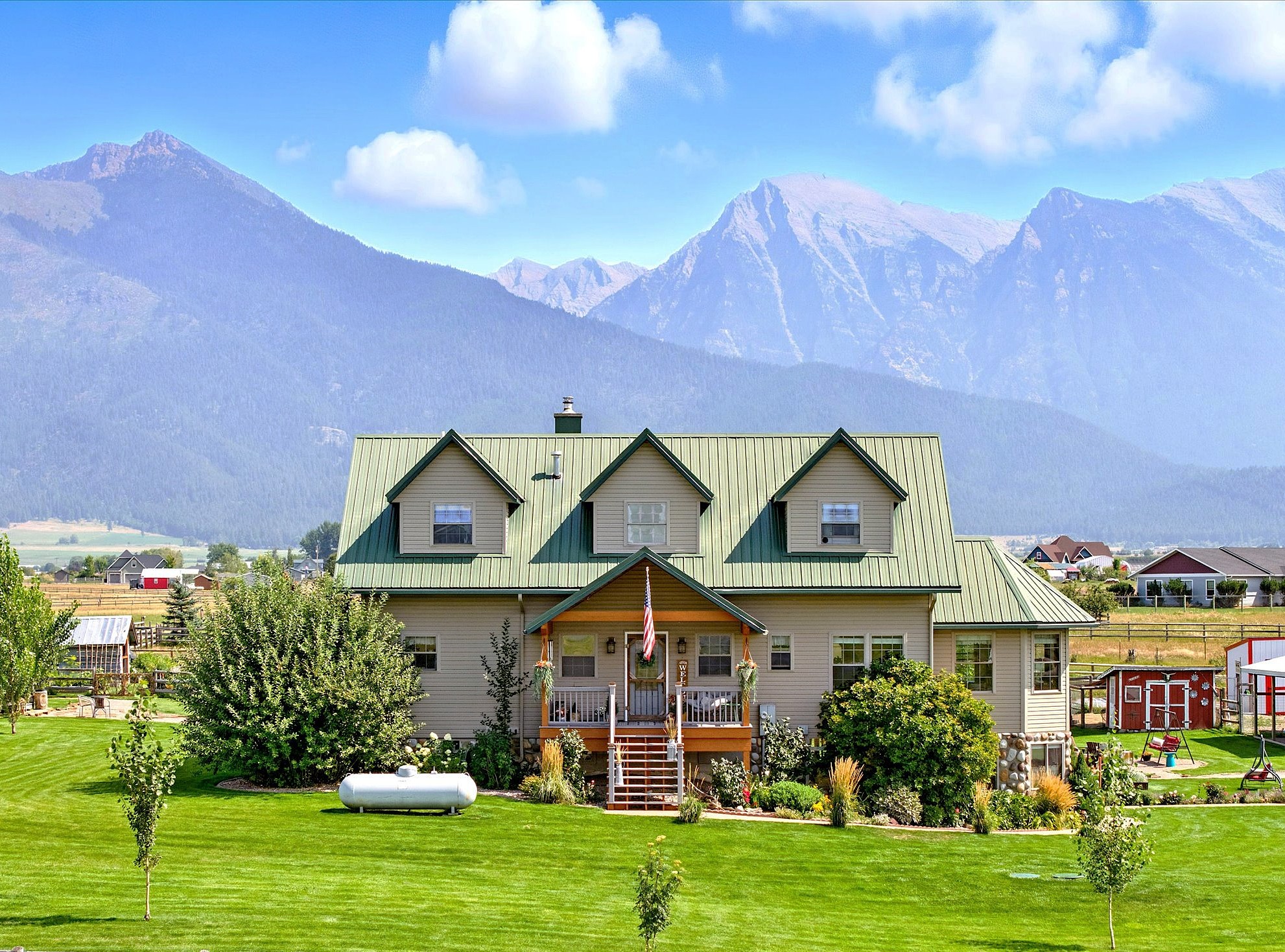 60200 Watson Road Property Photo 1