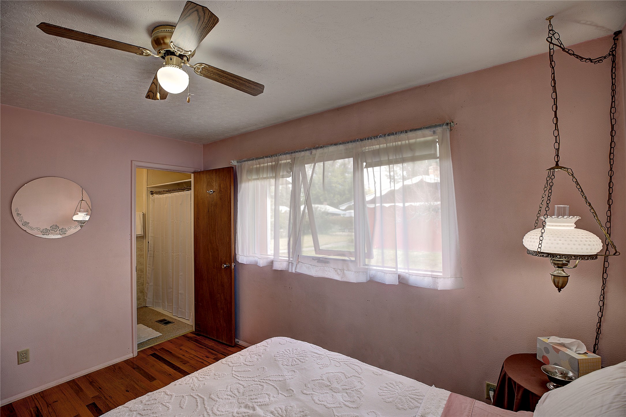 577 6th Avenue West North Property Photo 20