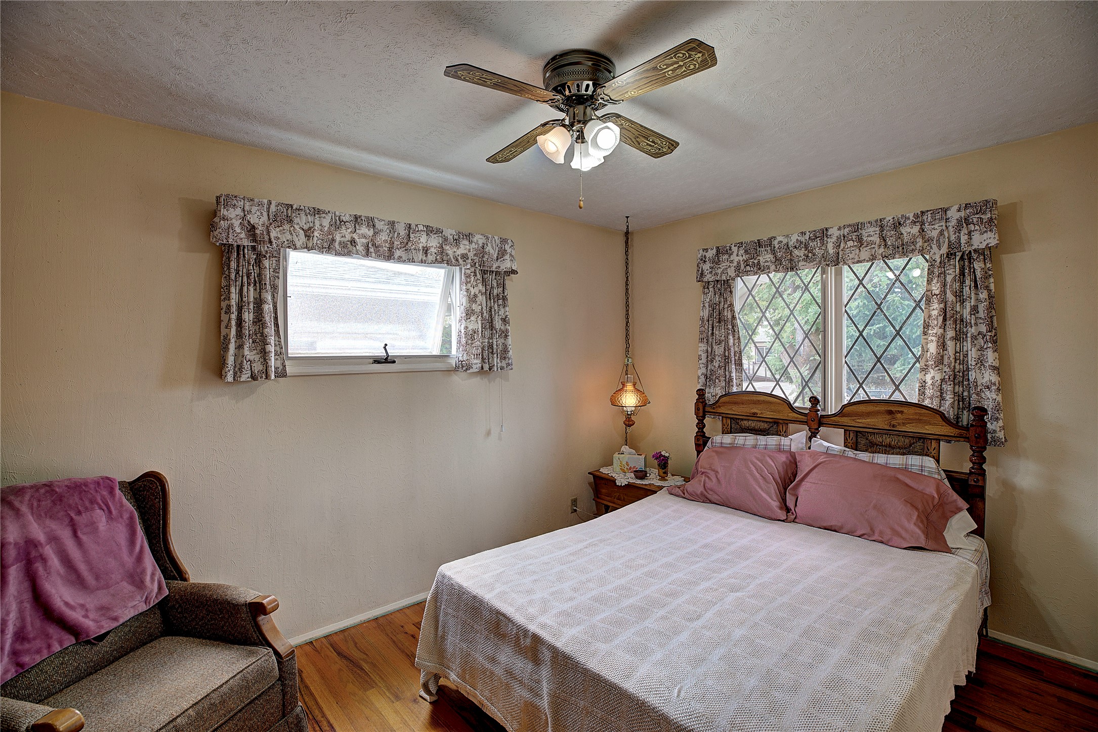 577 6th Avenue West North Property Photo 23