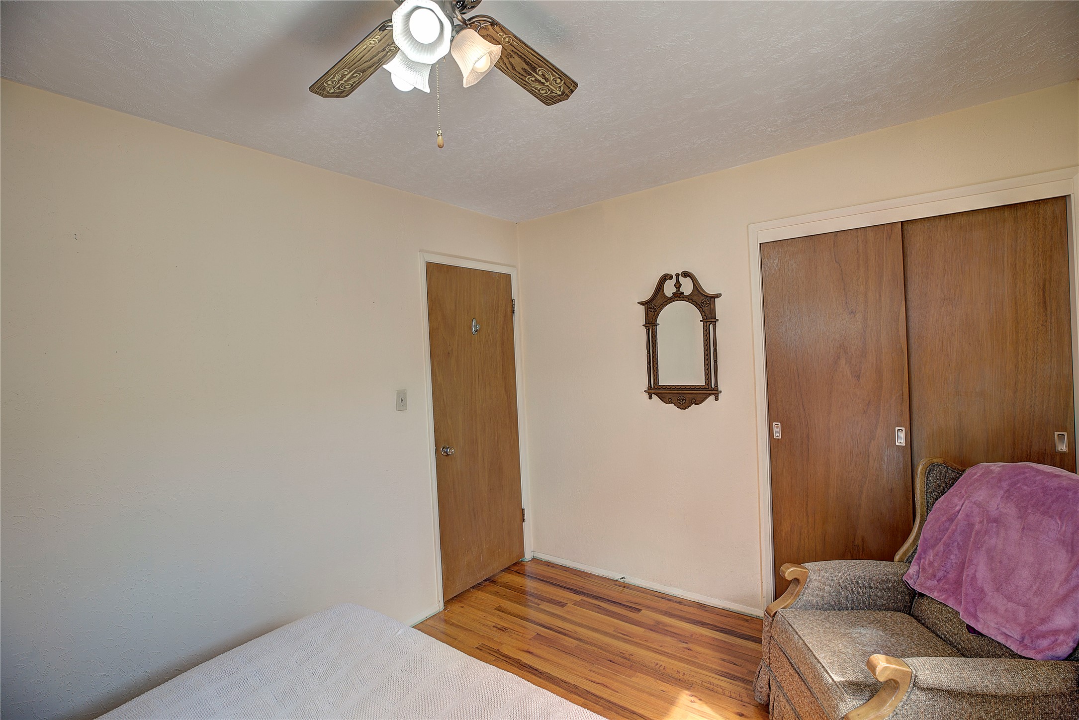 577 6th Avenue West North Property Photo 25