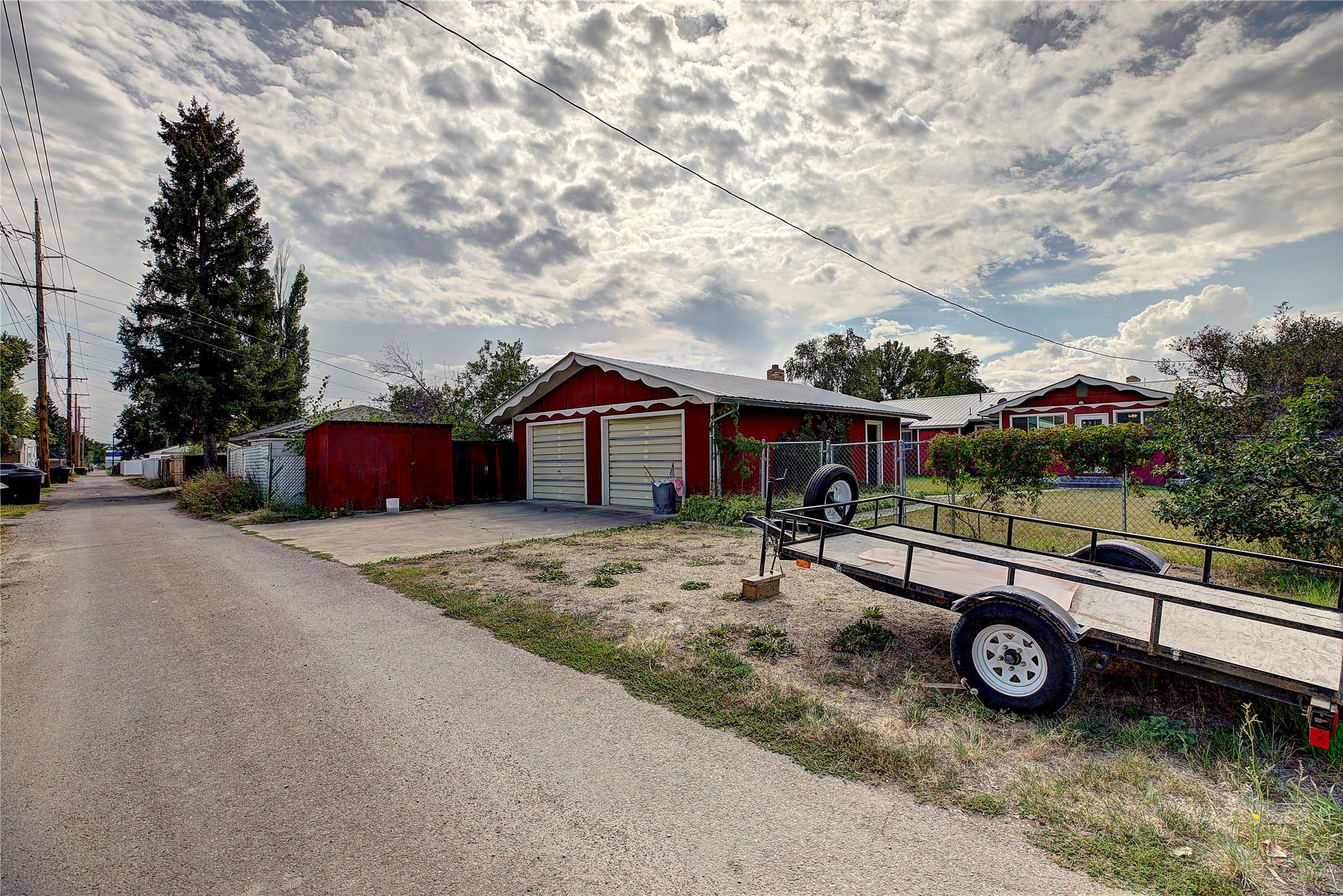 577 6th Avenue West North Property Photo 53