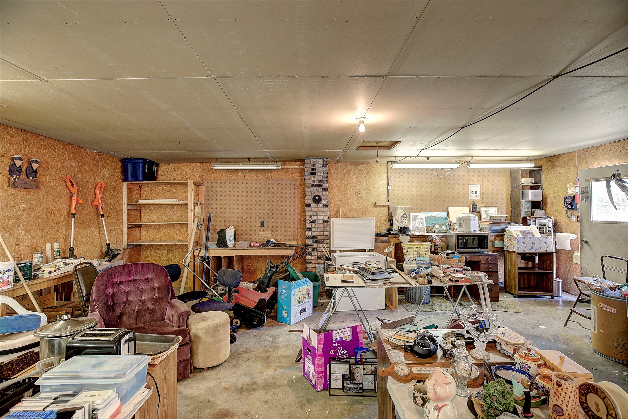 577 6th Avenue West North Property Photo 61