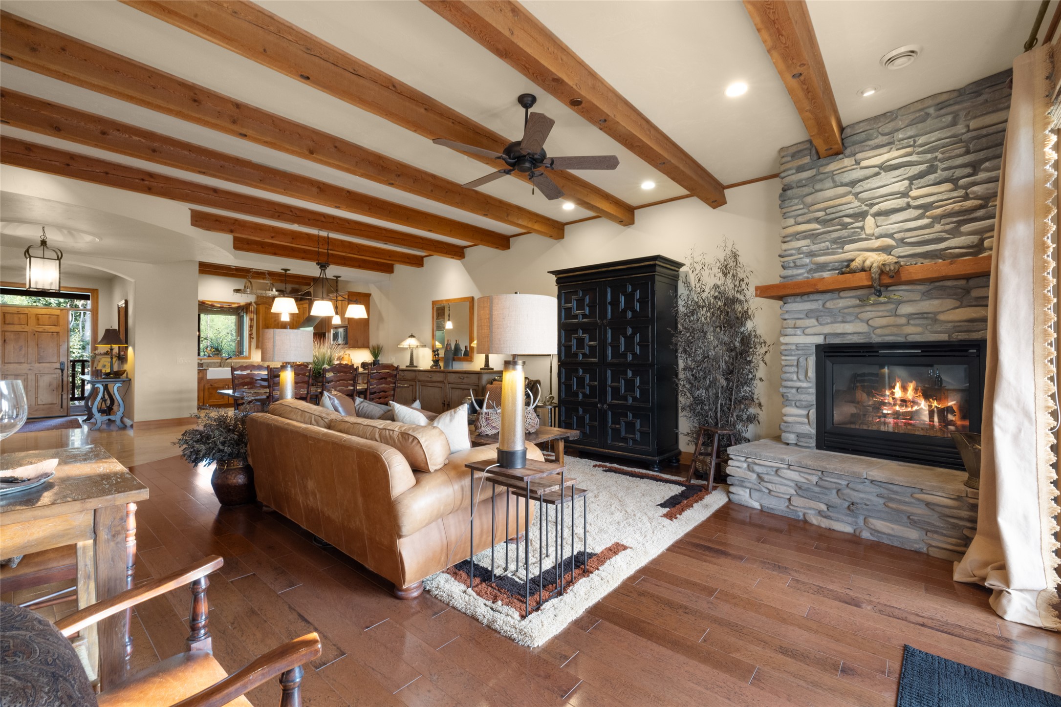 850 Saint Andrews Drive 1432 Property Photo 5