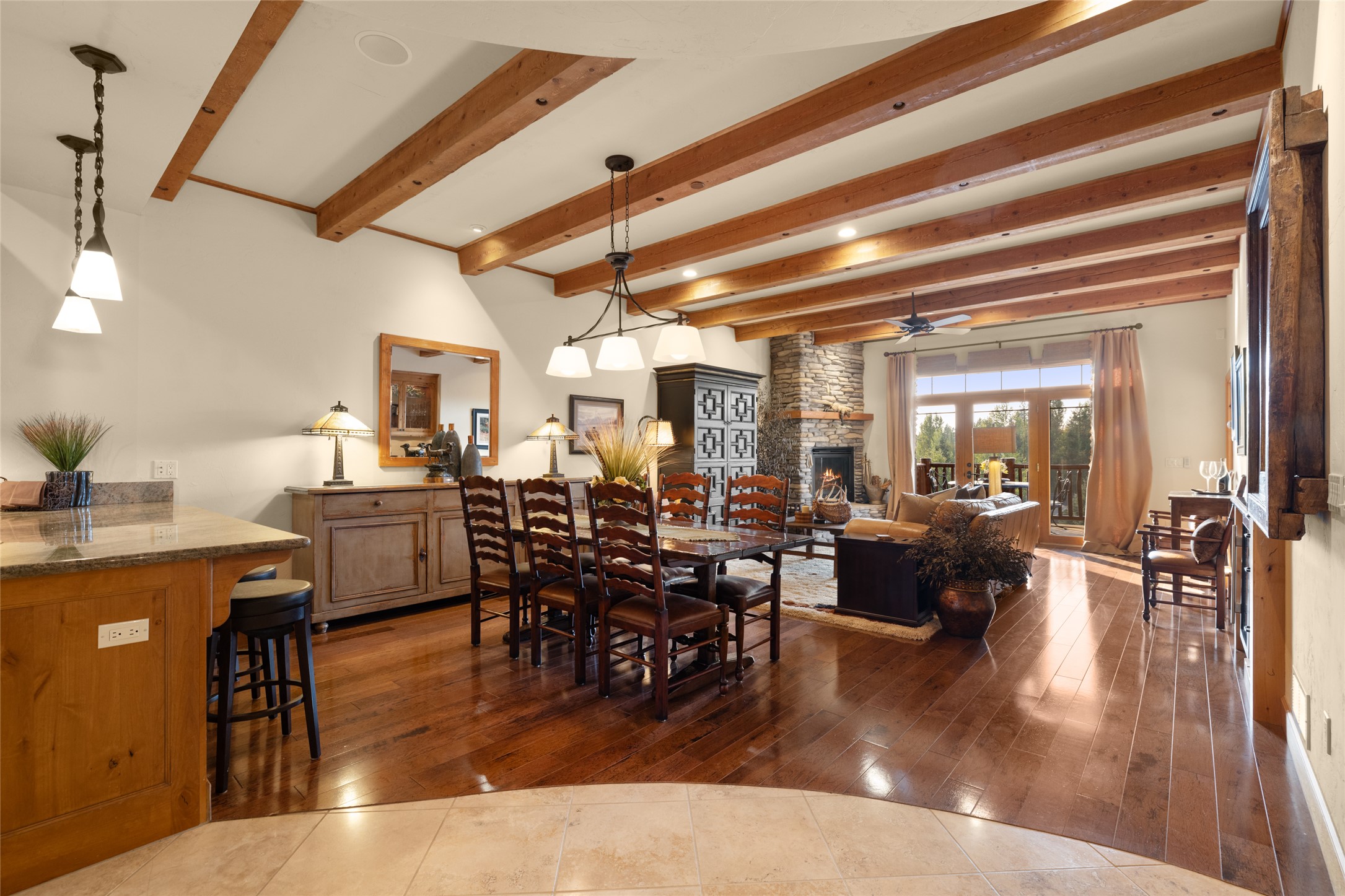 850 Saint Andrews Drive 1432 Property Photo 6