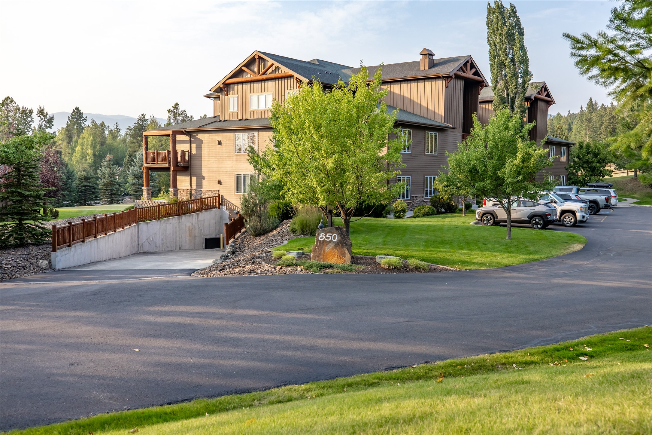 850 Saint Andrews Drive 1432 Property Photo 67