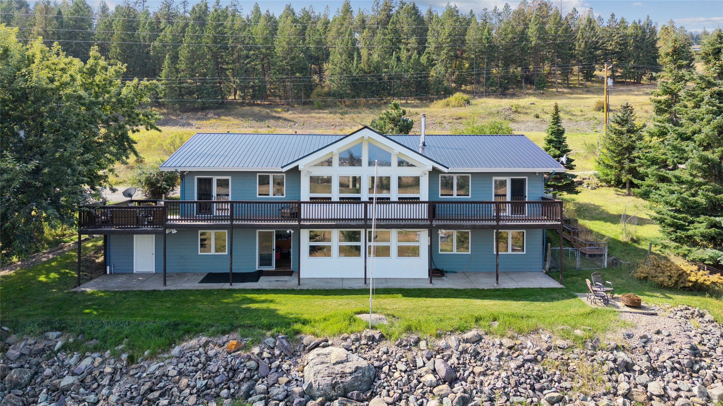 2855 Airport Road Property Photo 5