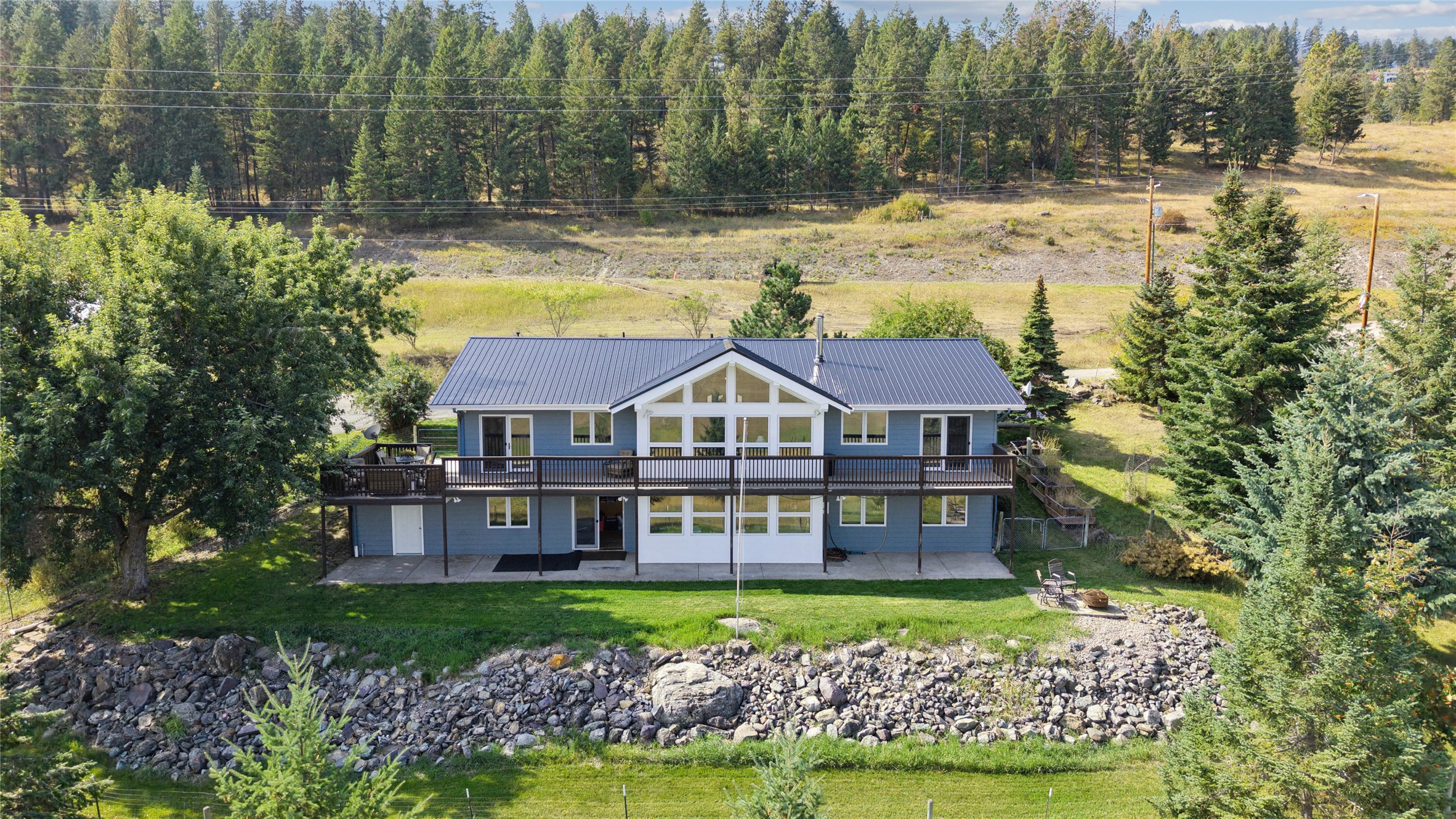 2855 Airport Road Property Photo 6