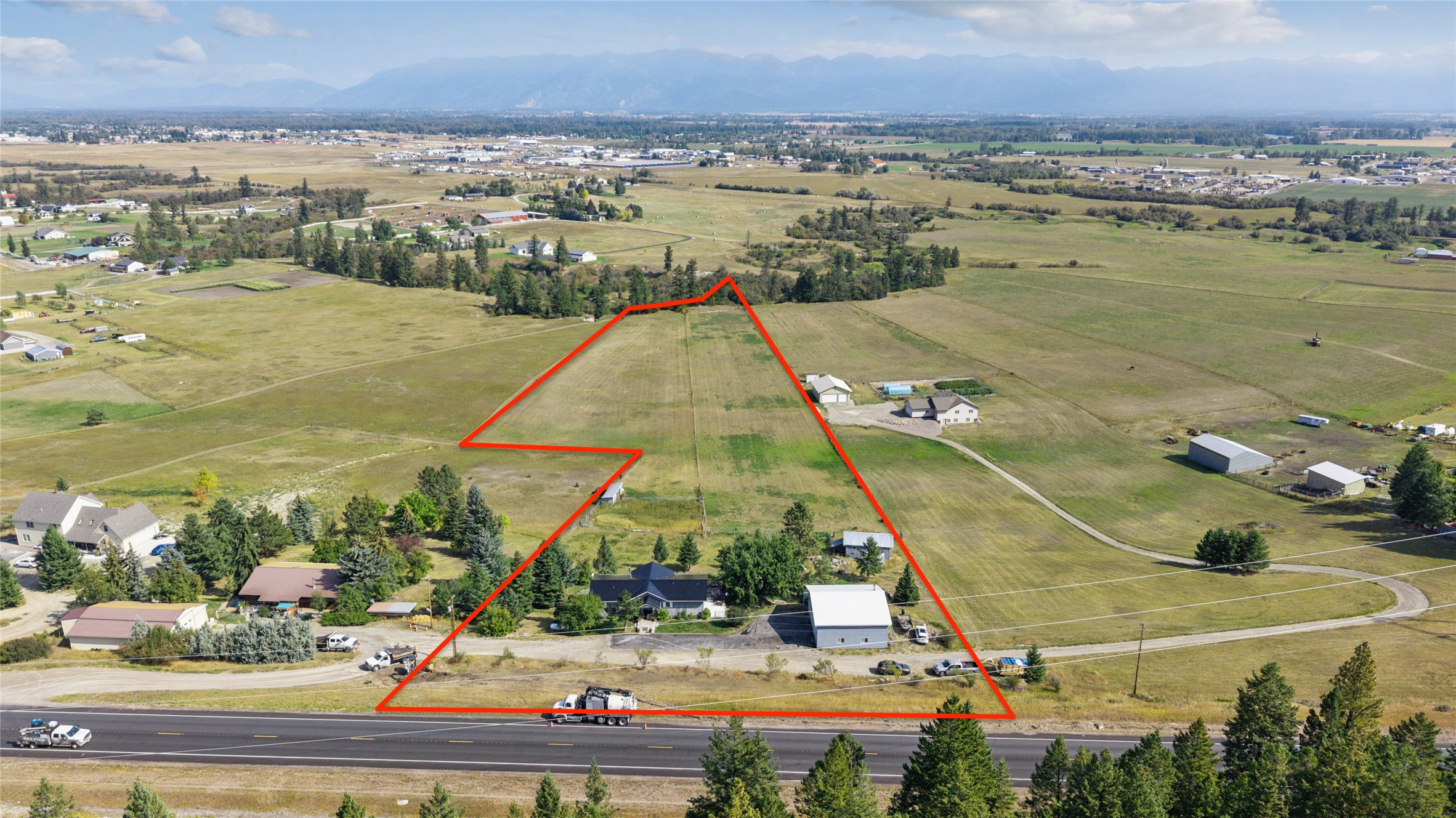 2855 Airport Road Property Photo 8