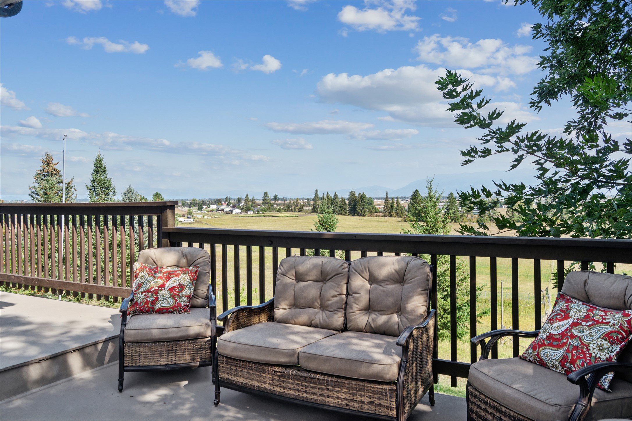 2855 Airport Road Property Photo 13