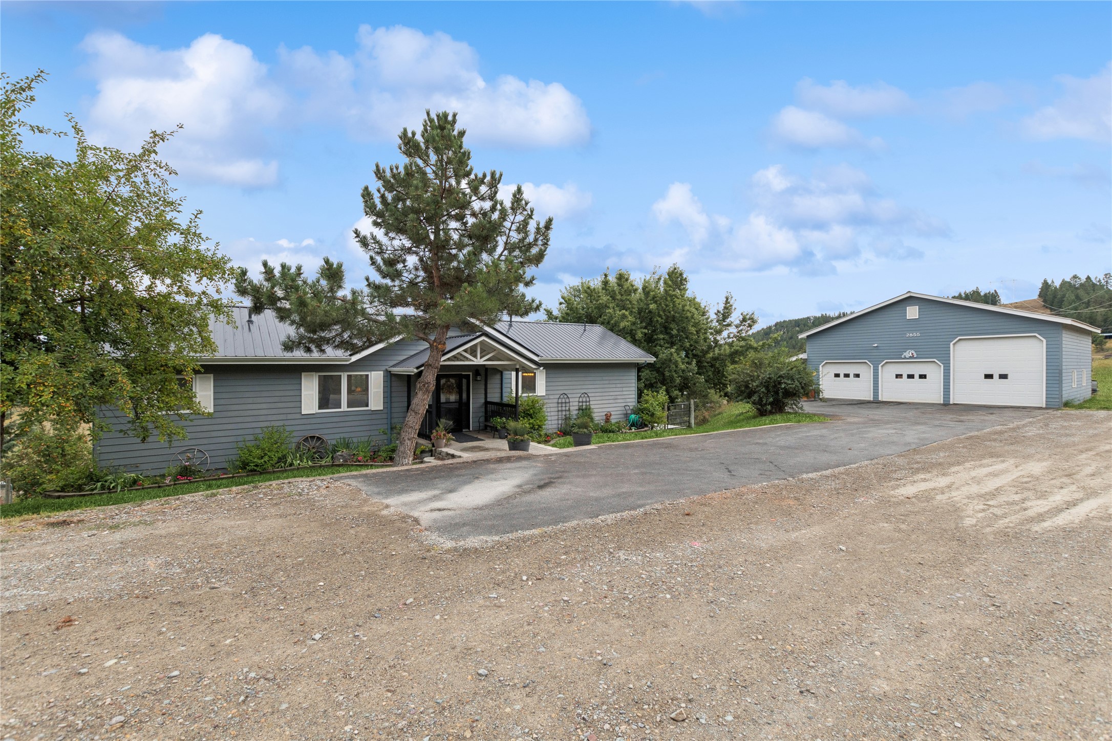 2855 Airport Road Property Photo 15