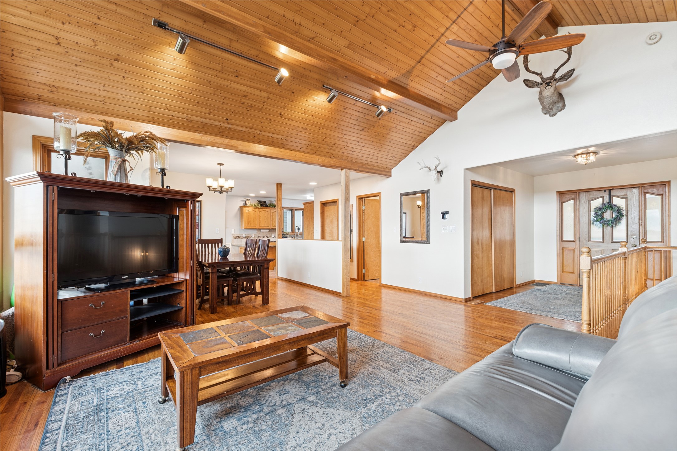 2855 Airport Road Property Photo 32