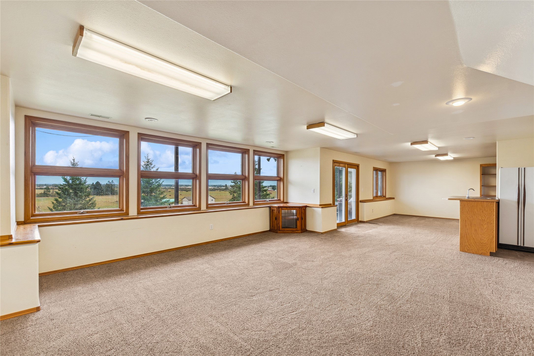 2855 Airport Road Property Photo 40