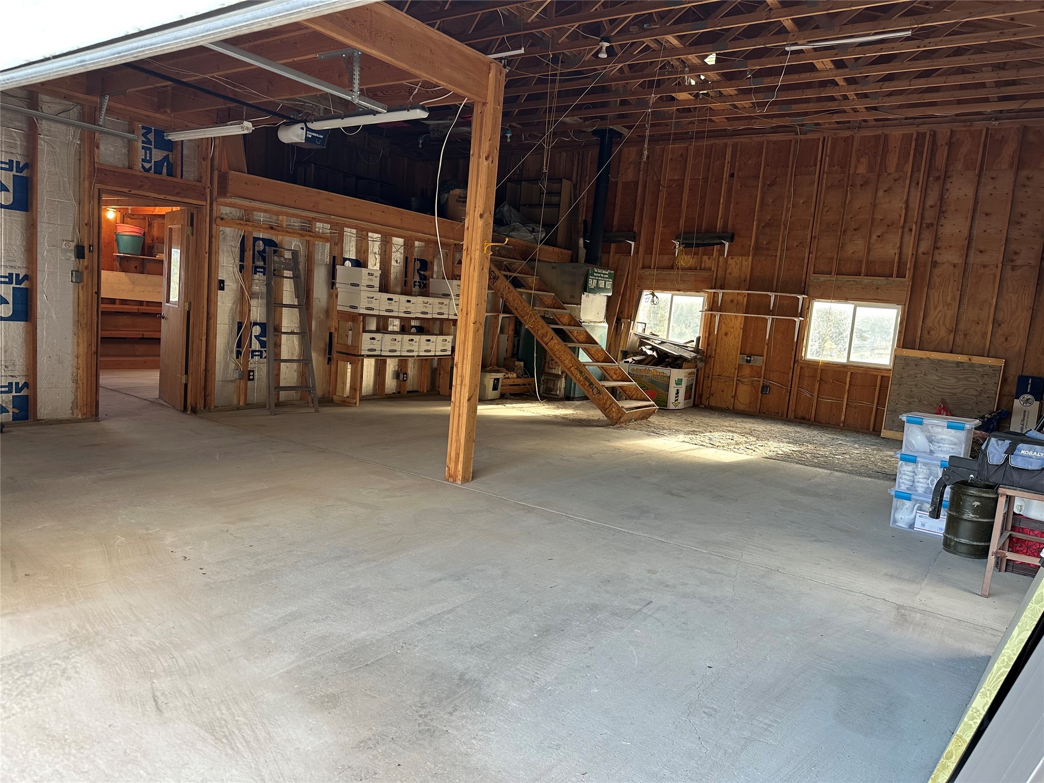 2855 Airport Road Property Photo 59