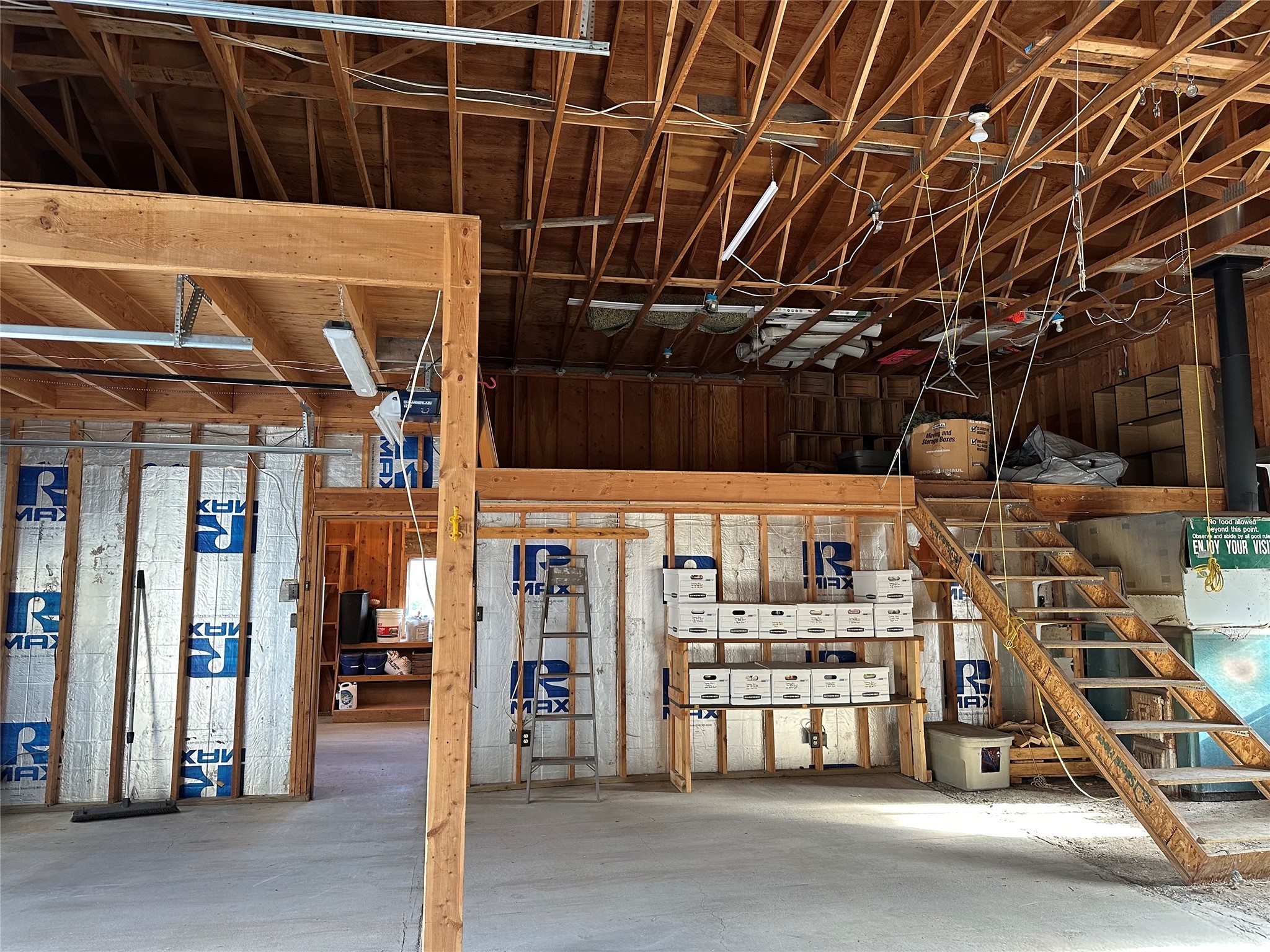 2855 Airport Road Property Photo 60