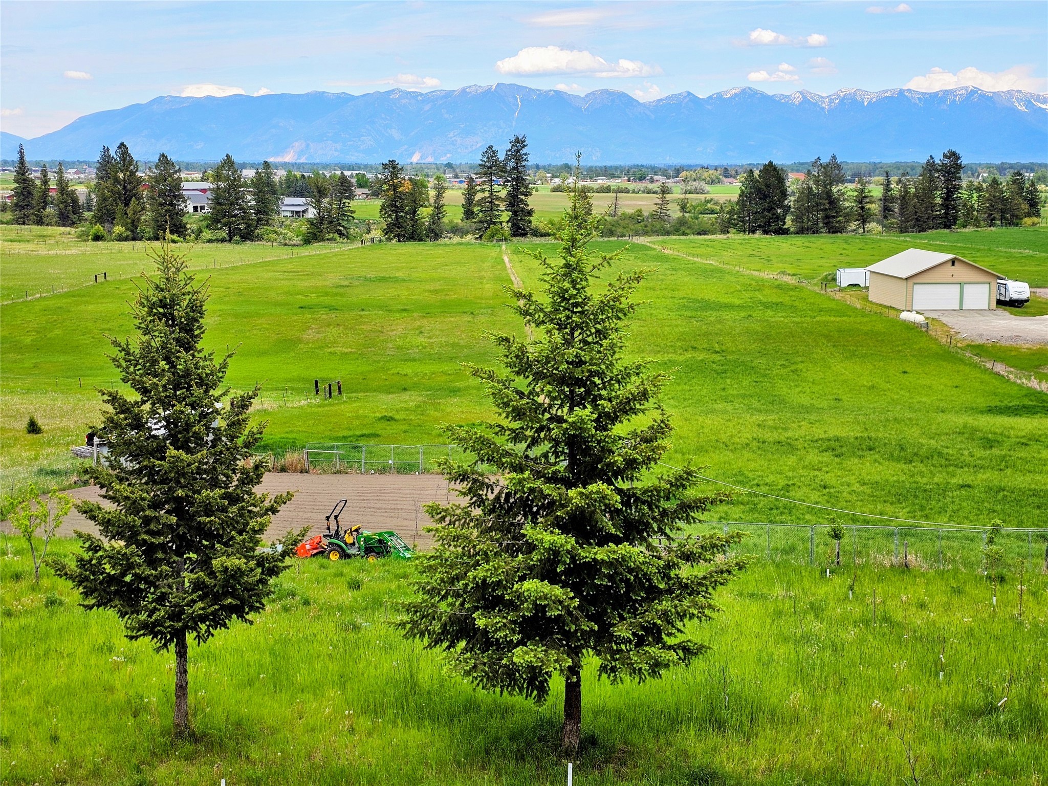 2855 Airport Road Property Photo 78