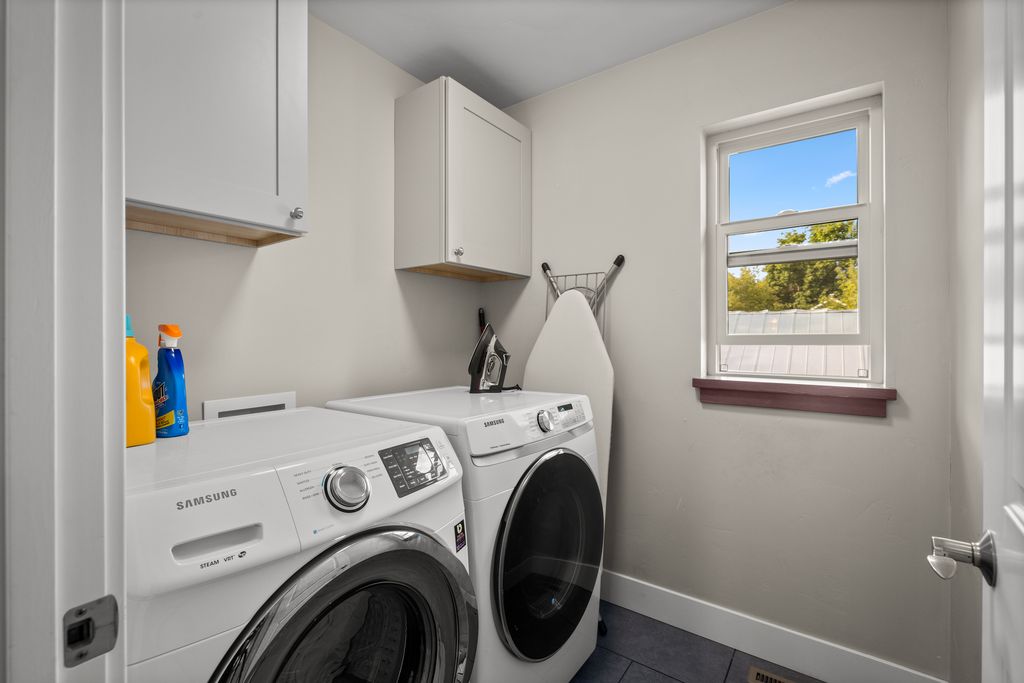 919 Columbia Avenue A Property Photo 12