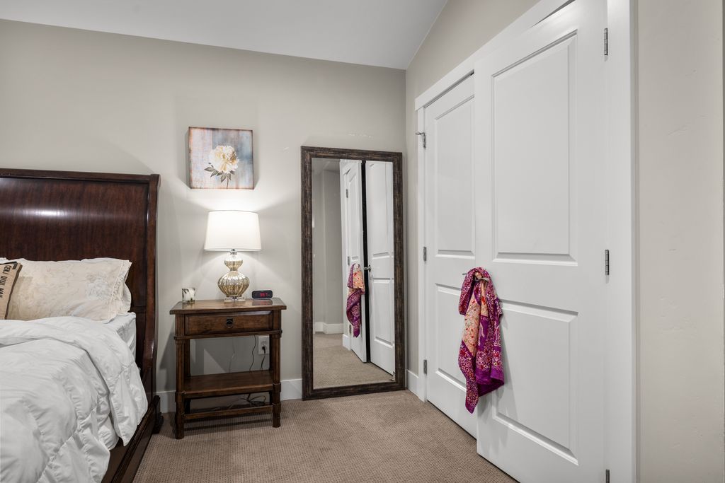 919 Columbia Avenue A Property Photo 15