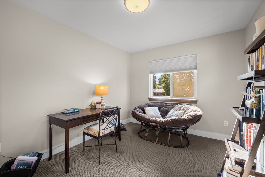 919 Columbia Avenue A Property Photo 20