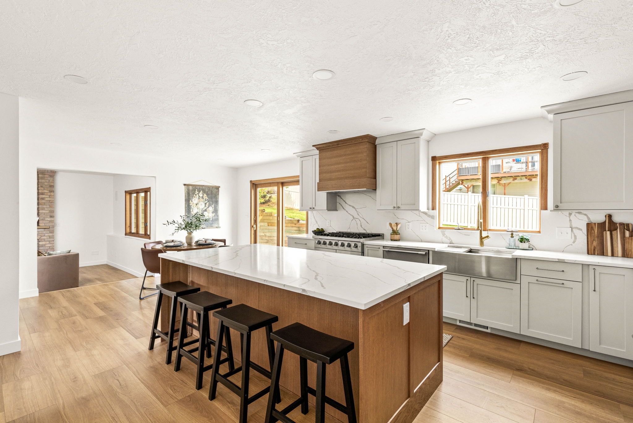 1905 Centennial Drive Property Photo 6