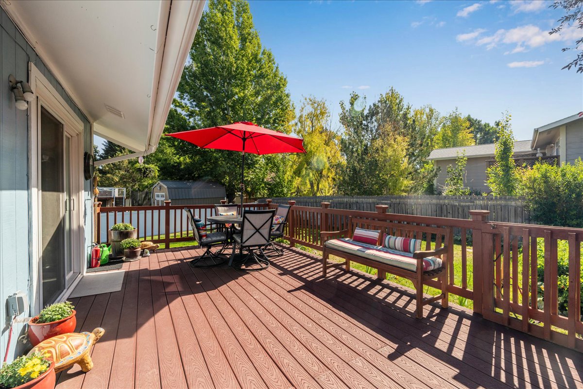 706 Fox Drive Property Photo 8