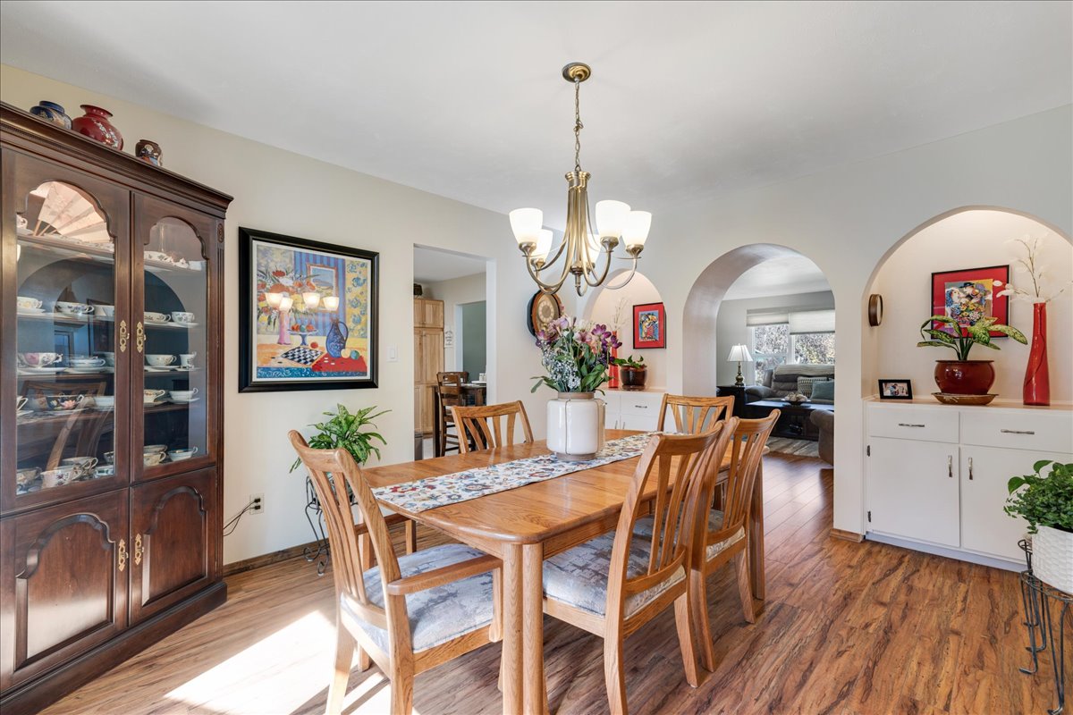 706 Fox Drive Property Photo 9