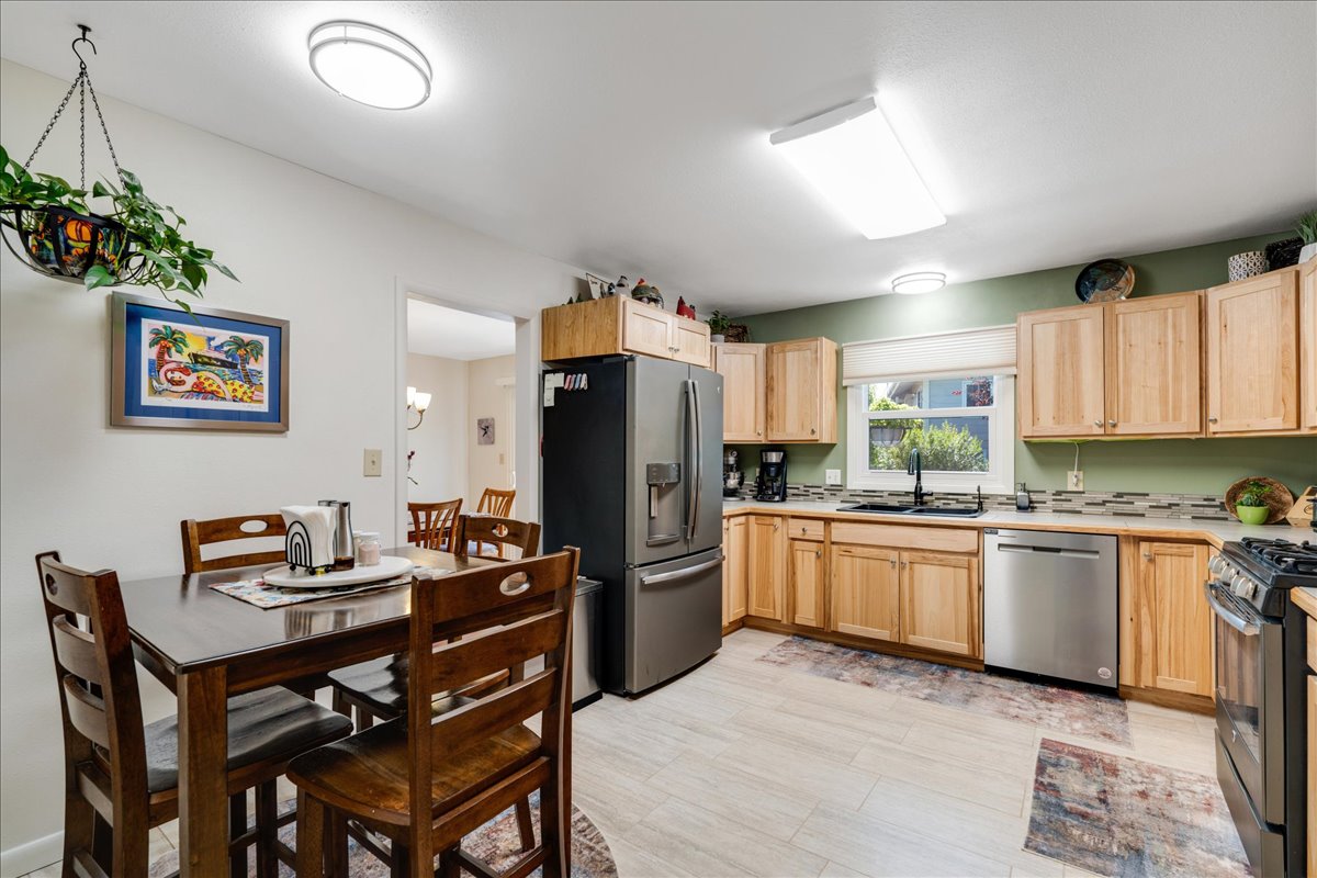 706 Fox Drive Property Photo 13