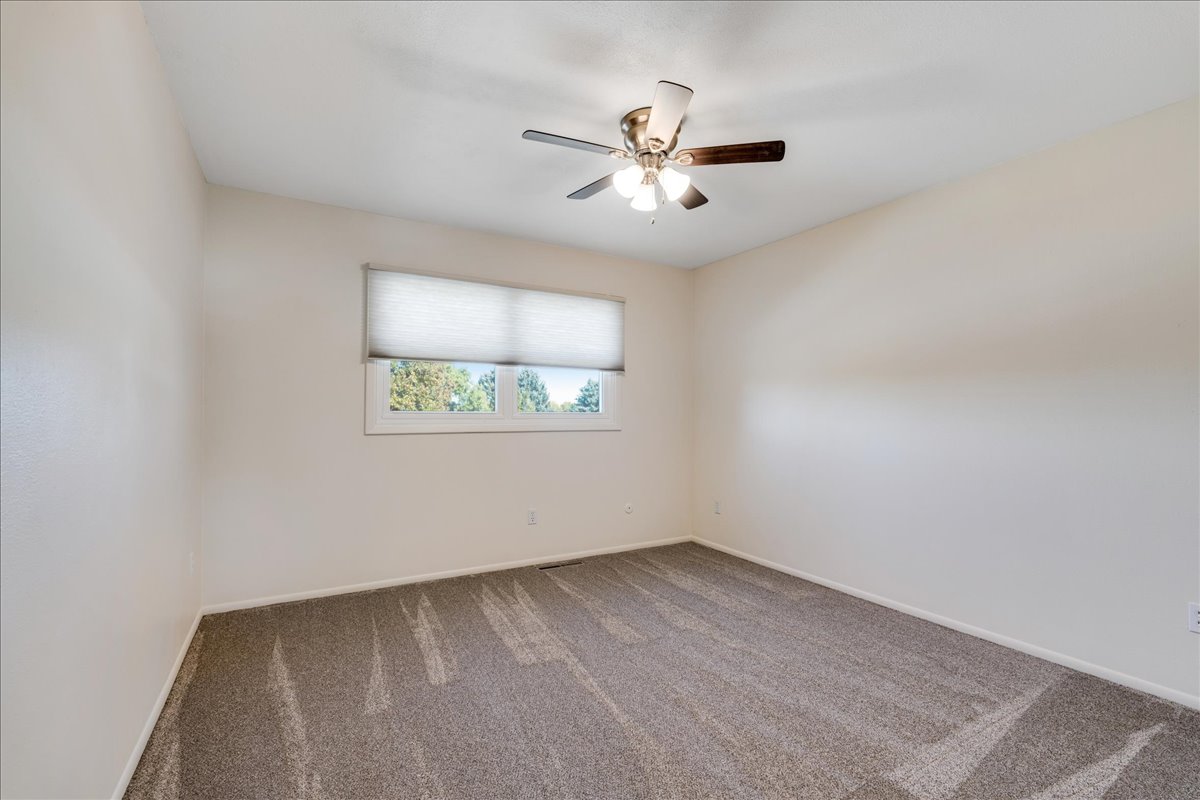 706 Fox Drive Property Photo 14