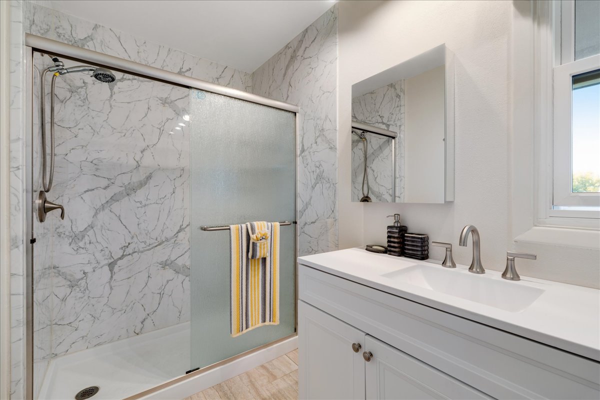 706 Fox Drive Property Photo 18