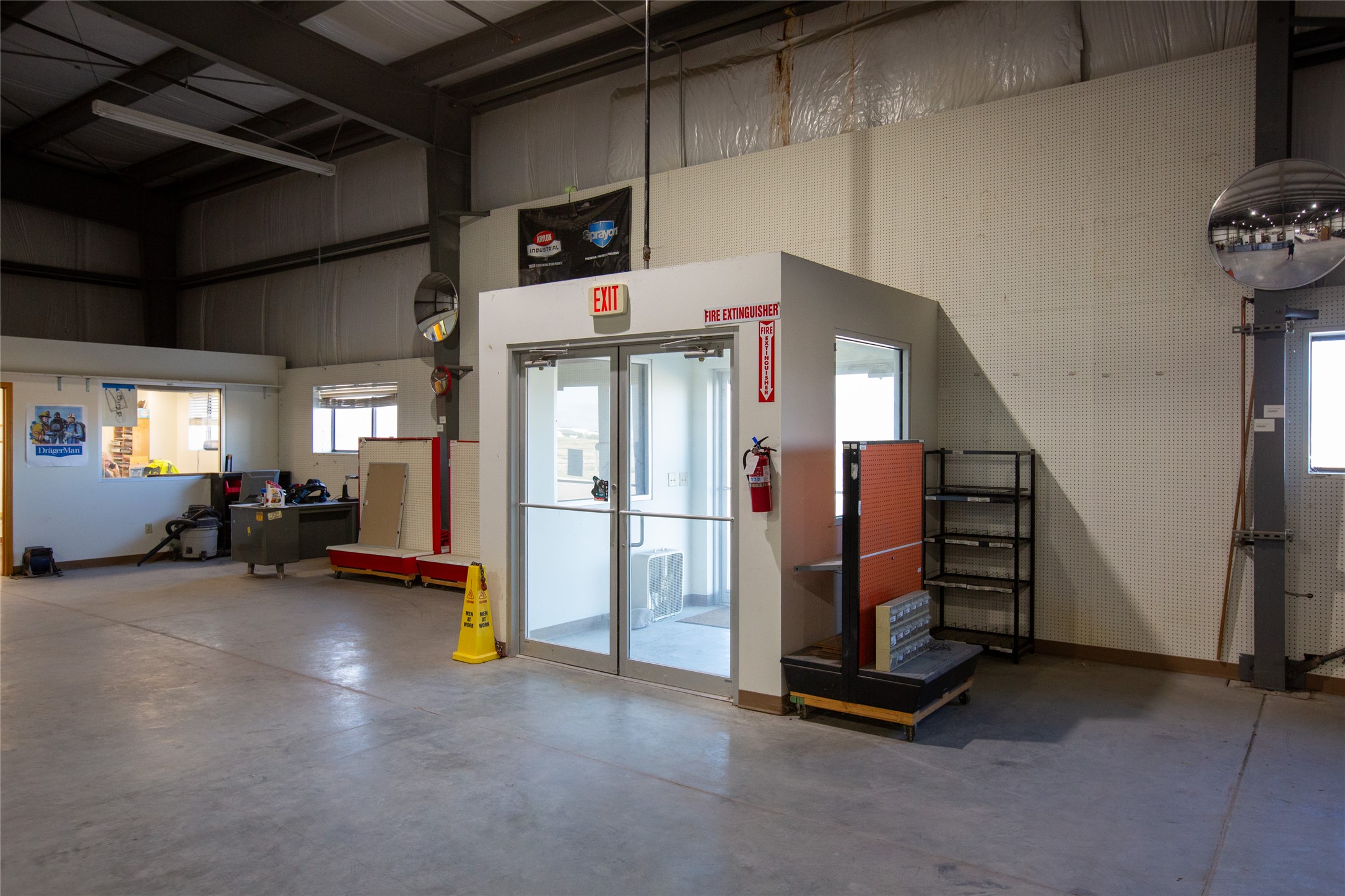 8989 Roller Coaster Road Property Photo 40