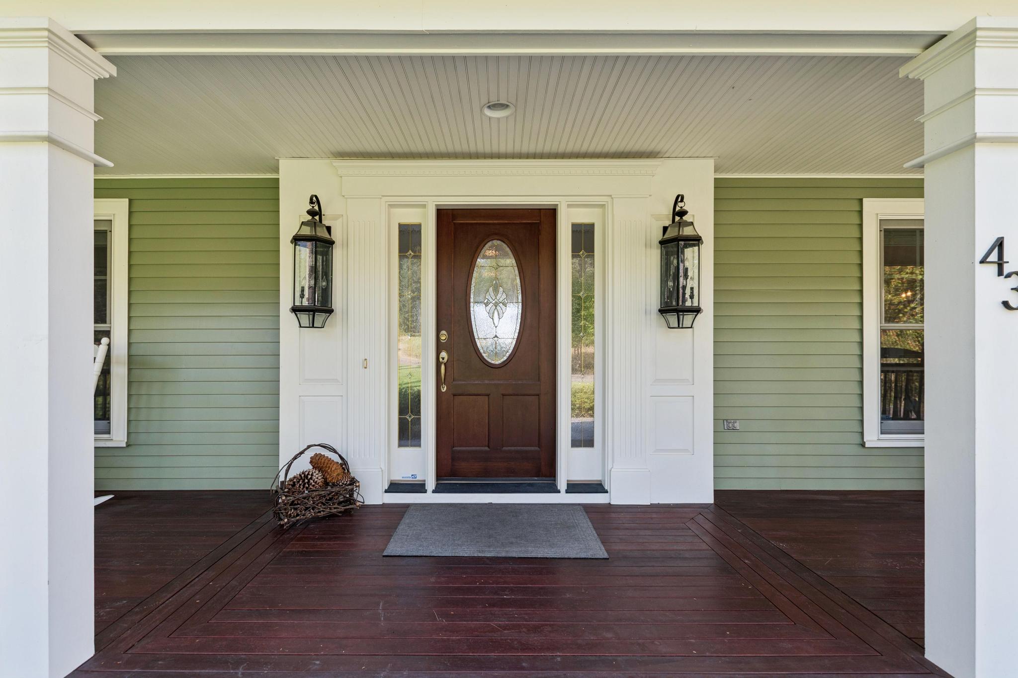 43 Ridgeway Court Property Photo 6