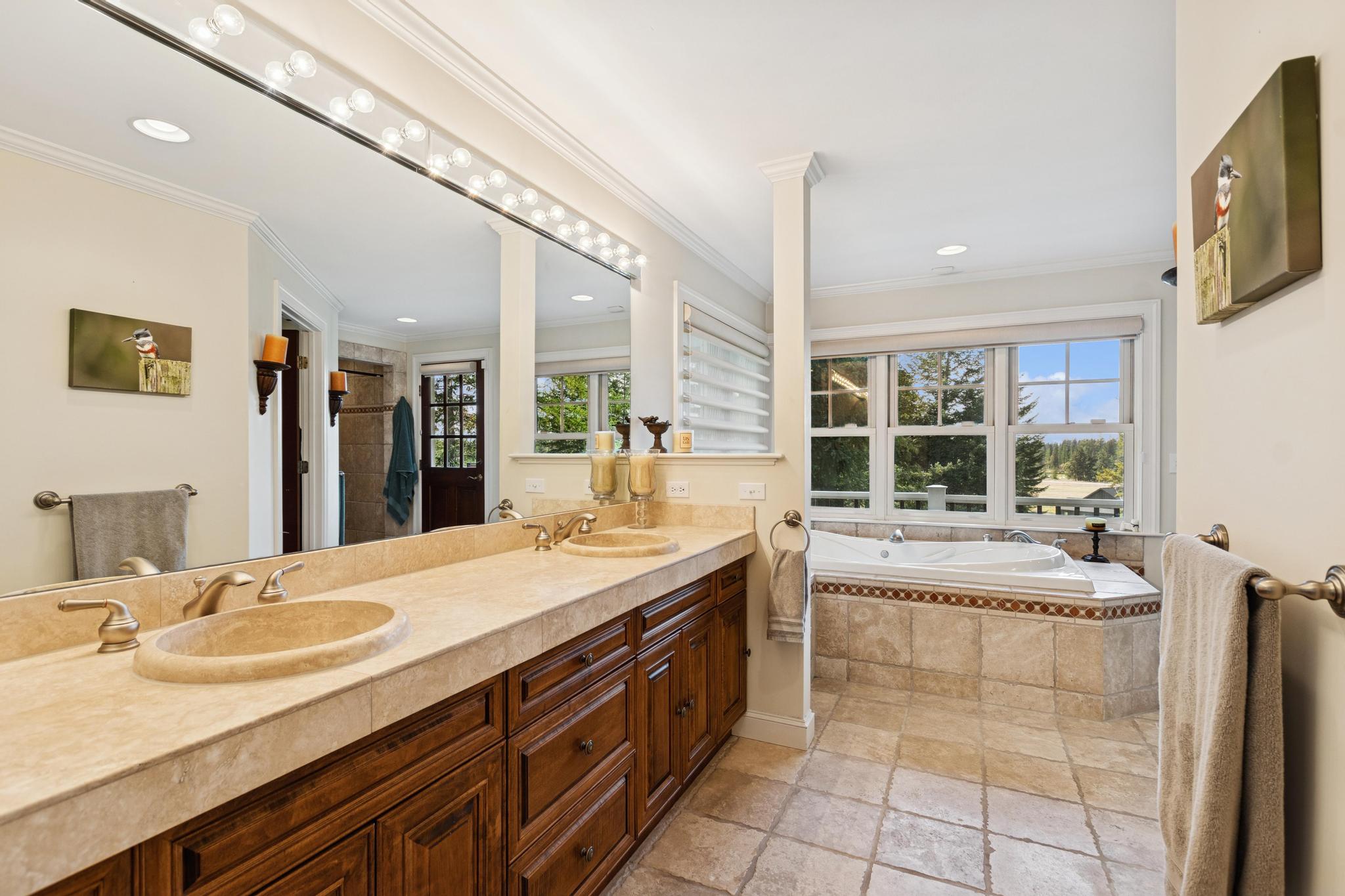 43 Ridgeway Court Property Photo 22