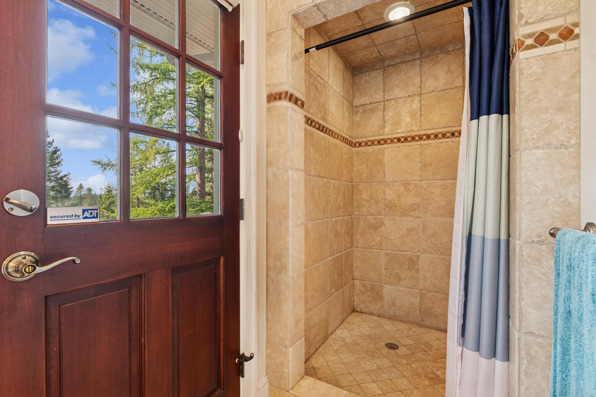 43 Ridgeway Court Property Photo 25