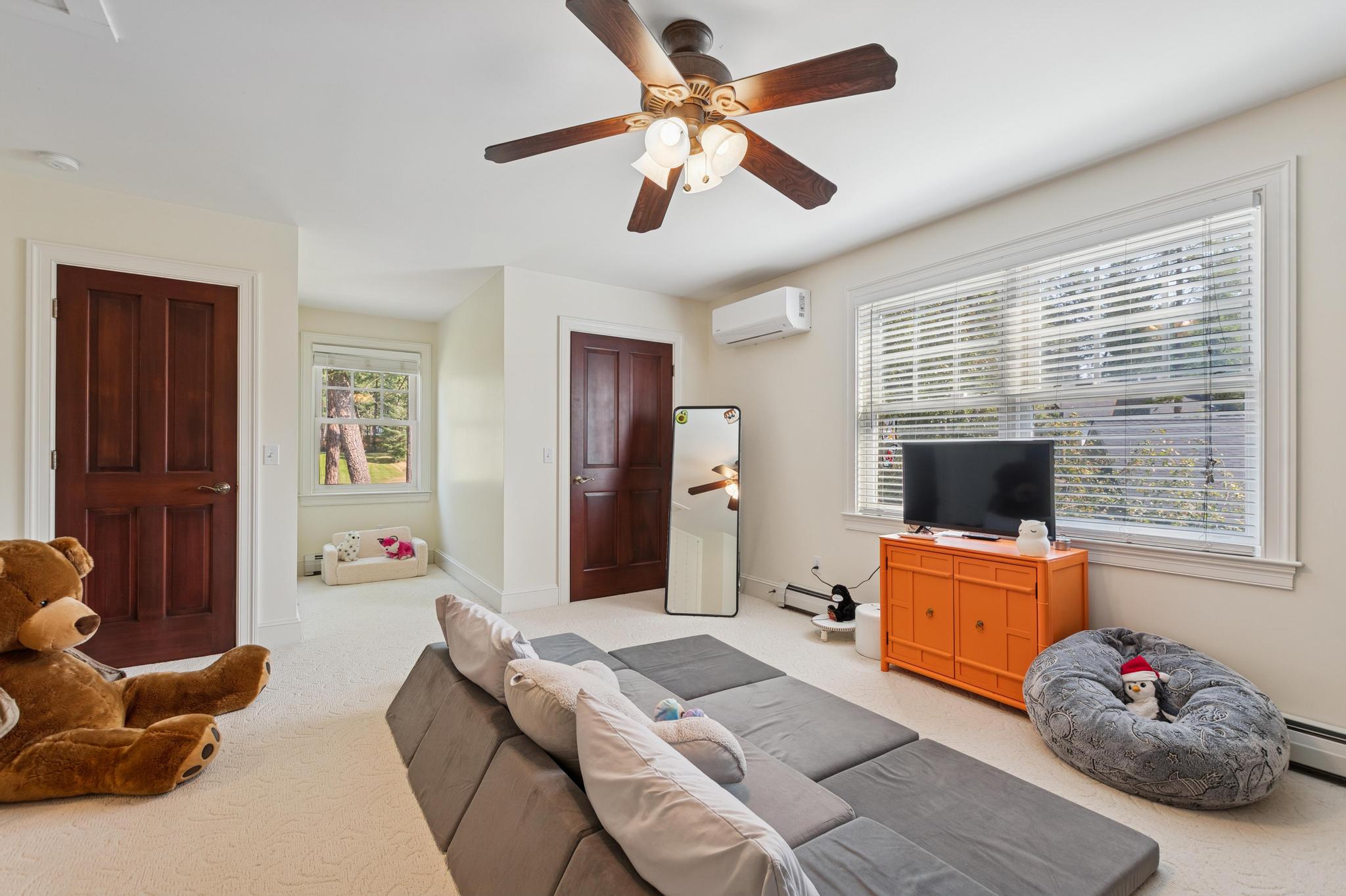 43 Ridgeway Court Property Photo 31