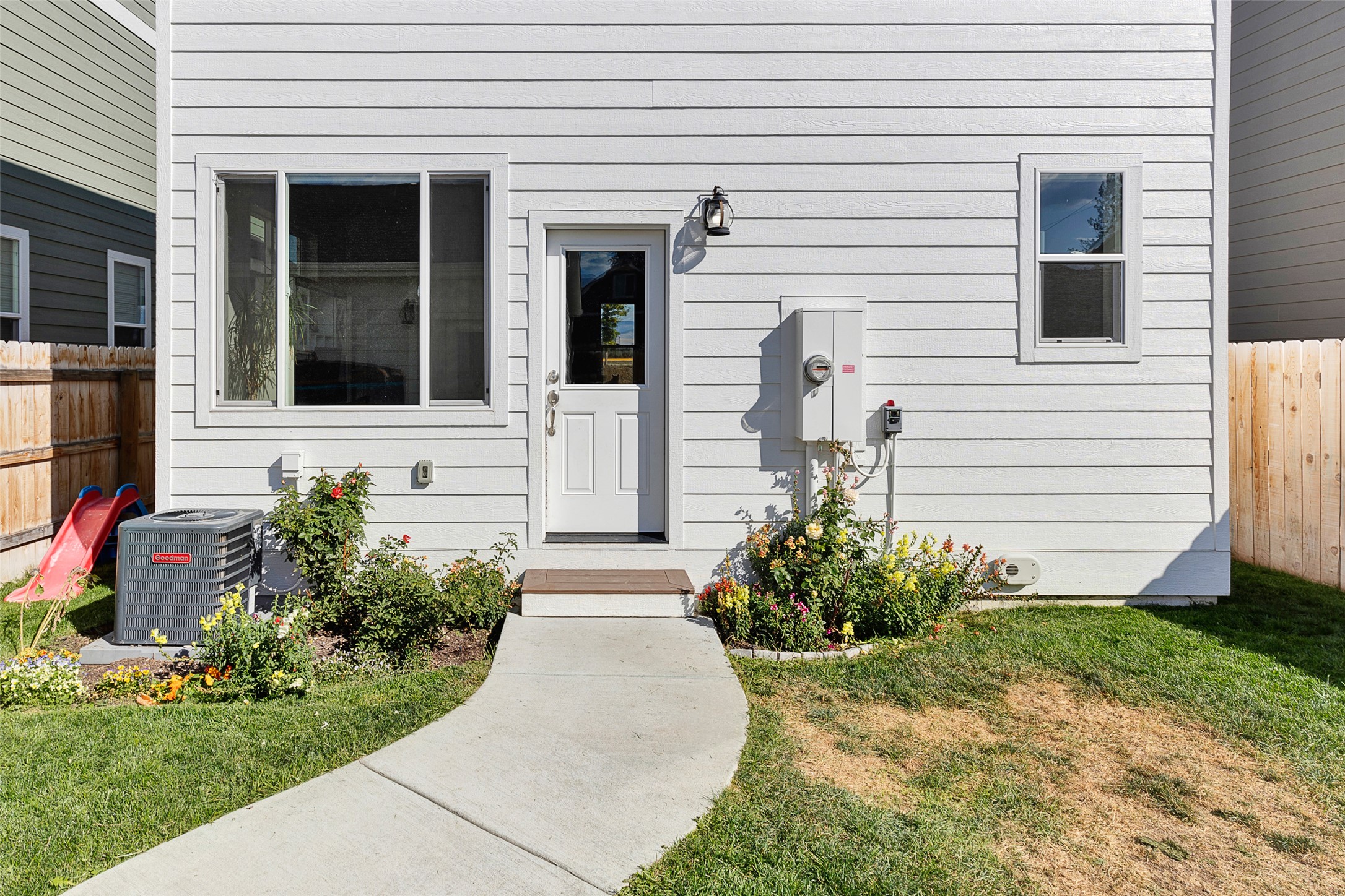 240 Sunset Alley Drive Property Photo 32