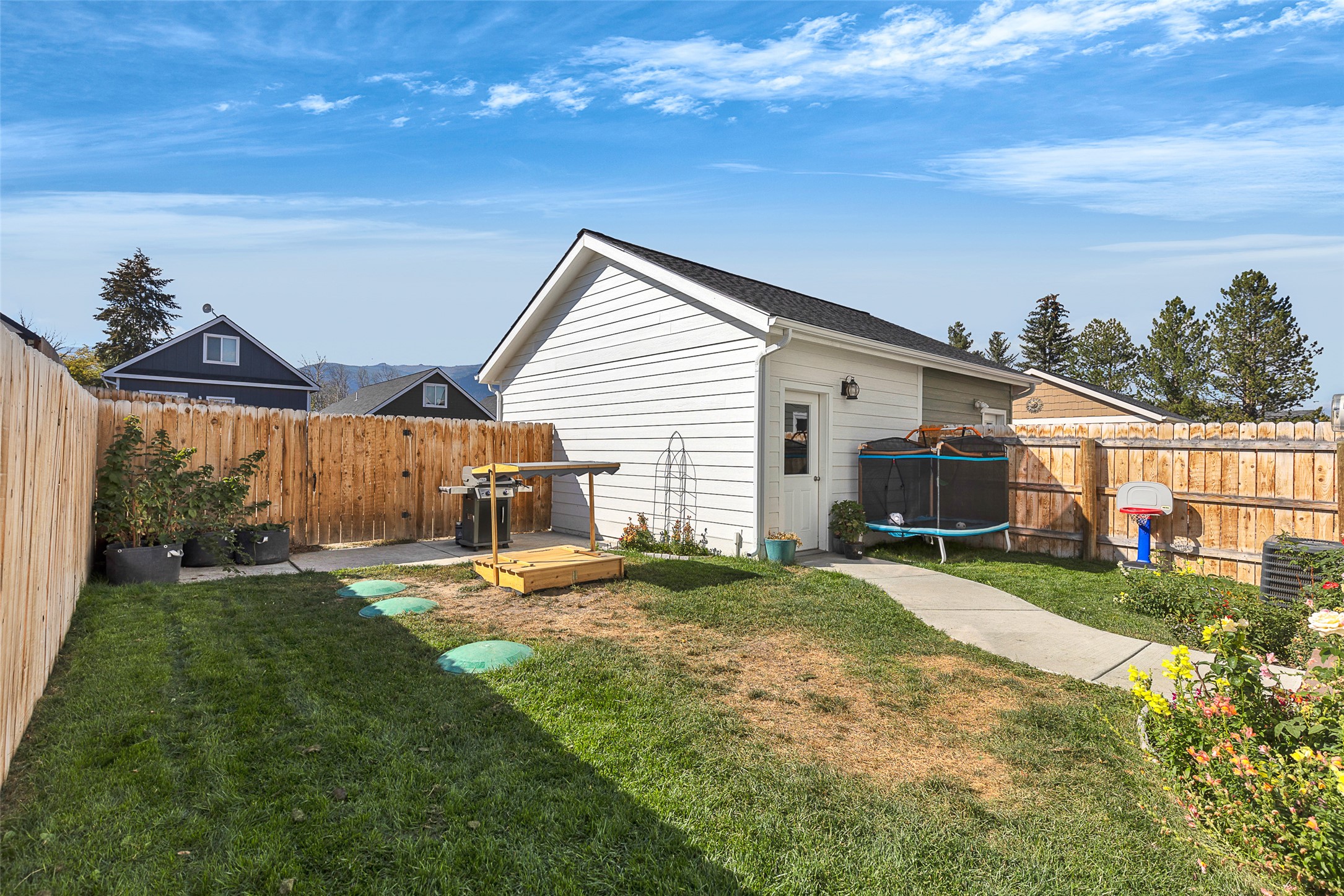 240 Sunset Alley Drive Property Photo 34