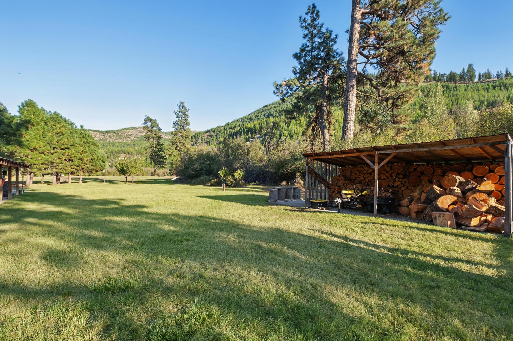 62564 Us Highway 2 Property Photo 36