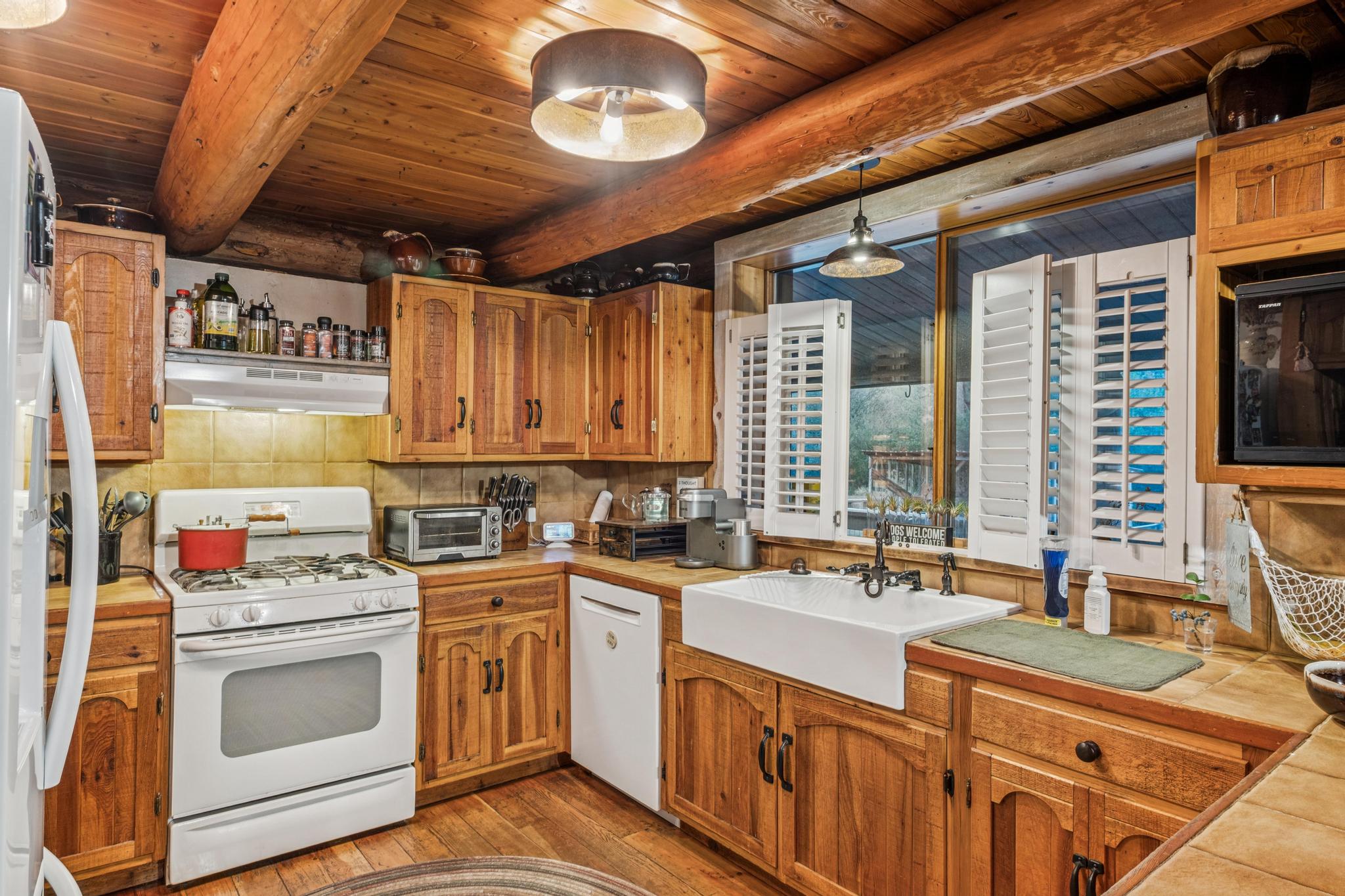 62564 Us Highway 2 Property Photo 49