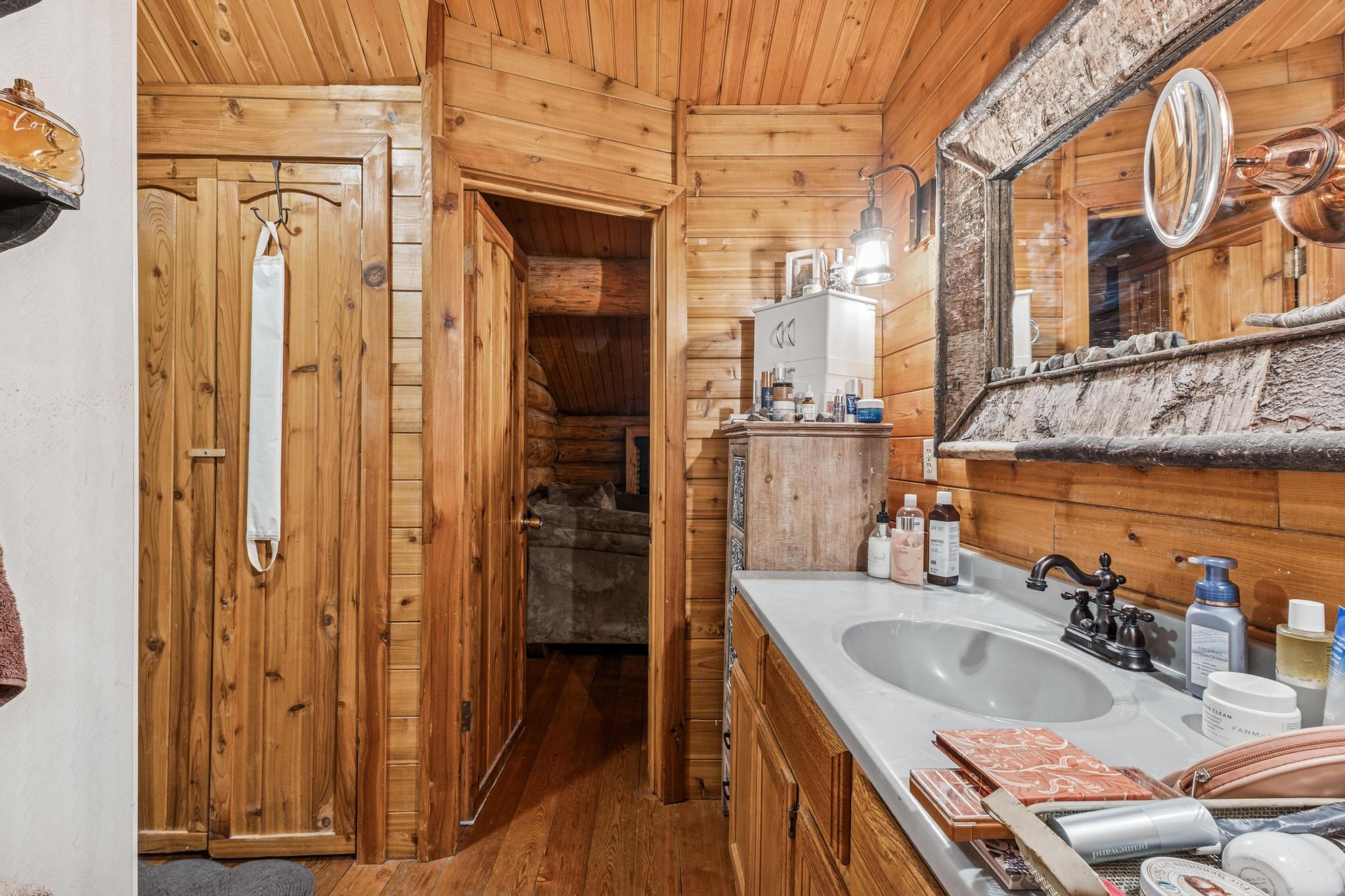 62564 Us Highway 2 Property Photo 63